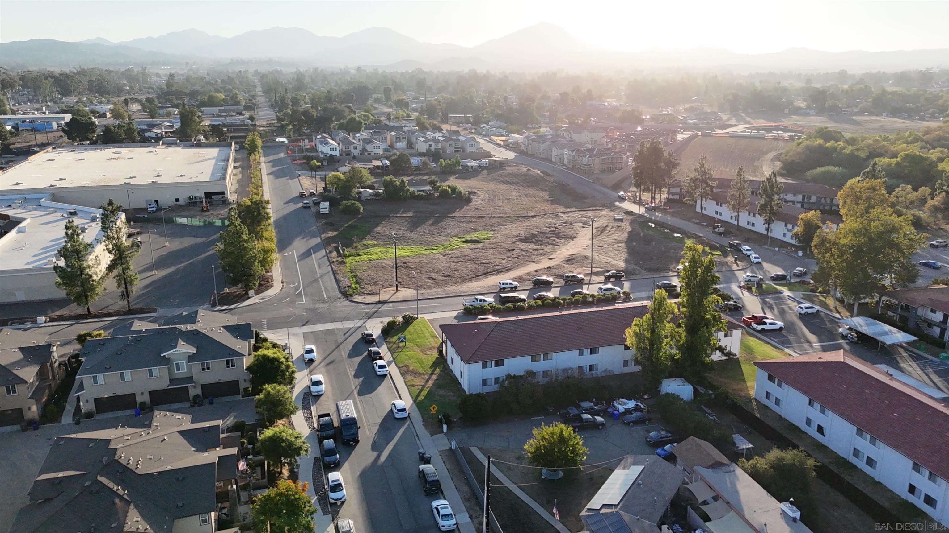 Detail Gallery Image 5 of 6 For , Ramona,  CA 92065 - – Beds | – Baths