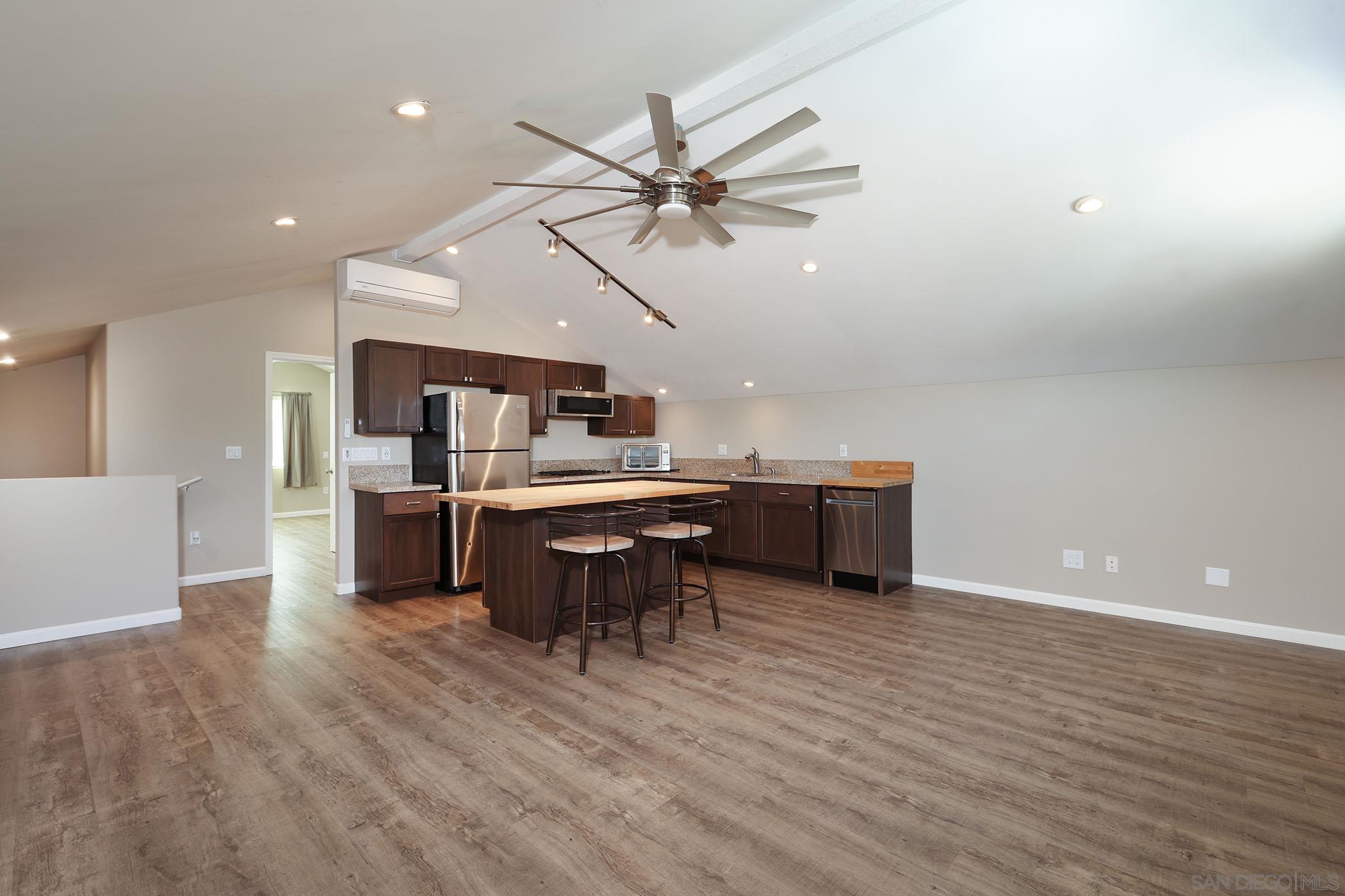 Detail Gallery Image 26 of 29 For 1687  Gecko Road, Vista,  CA 92083 - 4 Beds | 4/1 Baths