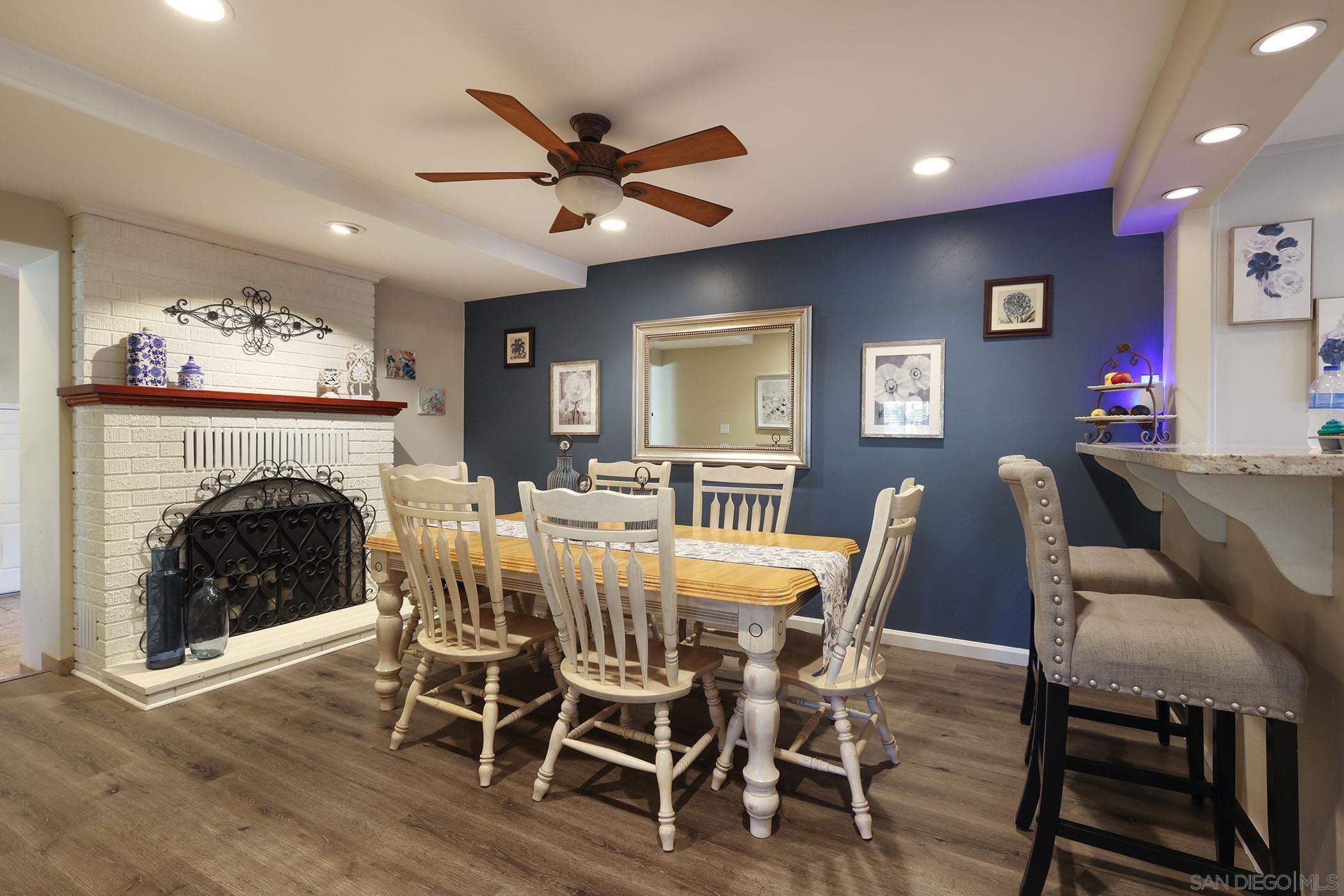 Detail Gallery Image 4 of 29 For 1687  Gecko Road, Vista,  CA 92083 - 4 Beds | 4/1 Baths