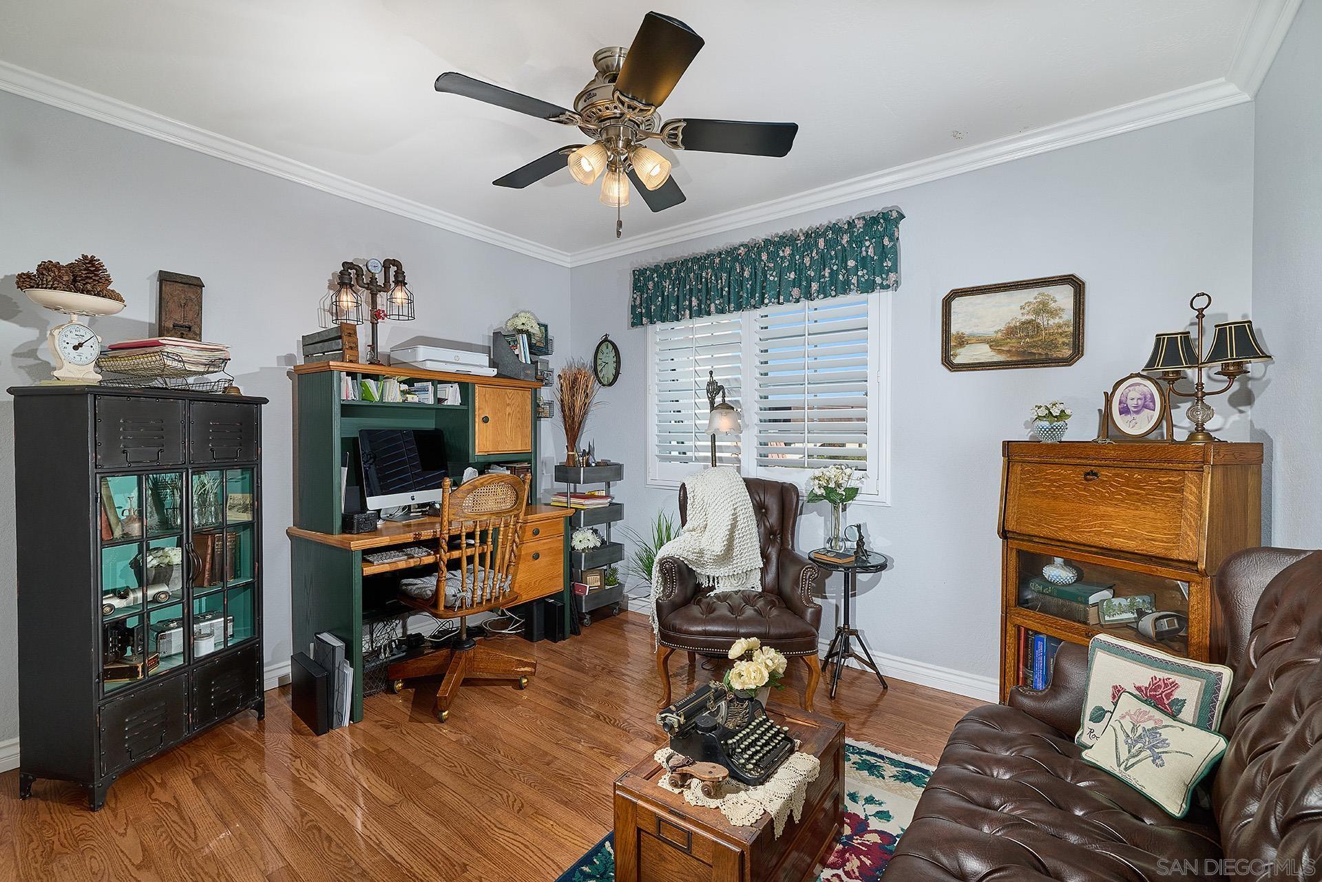 Detail Gallery Image 21 of 39 For 11464  Azucena Dr, San Diego,  CA 92124 - 3 Beds | 2/1 Baths