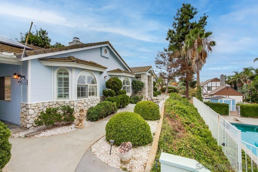 Front Image Thumbnail for SD250041330