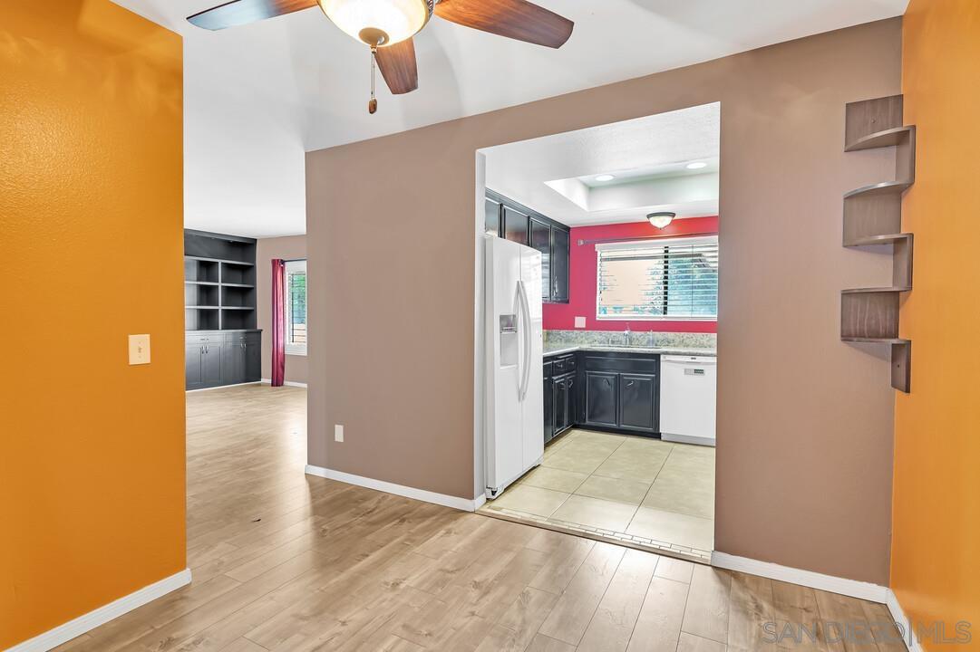 Detail Gallery Image 12 of 45 For 4275  Asher St  54, San Diego,  CA 92110 - 2 Beds | 2 Baths