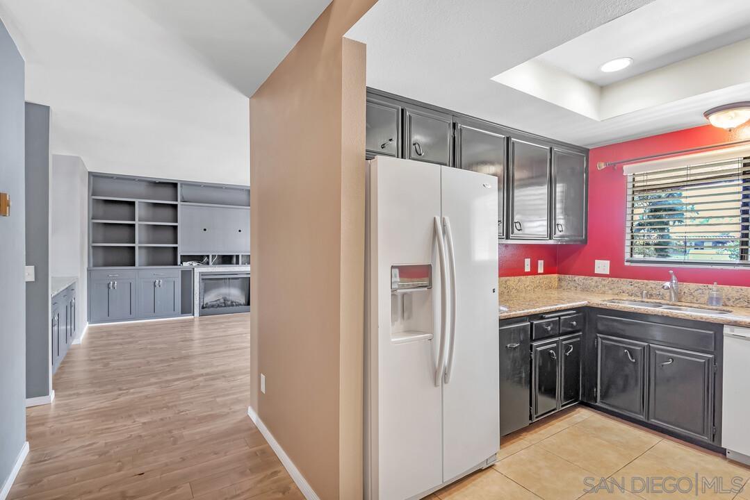 Detail Gallery Image 9 of 45 For 4275  Asher St  54, San Diego,  CA 92110 - 2 Beds | 2 Baths
