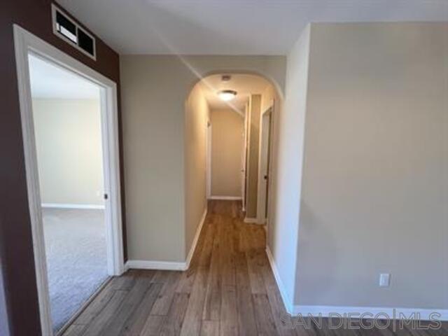 Detail Gallery Image 8 of 15 For 5252  Balboa Arms Dr  207, San Diego,  CA 92117 - 2 Beds | 2 Baths