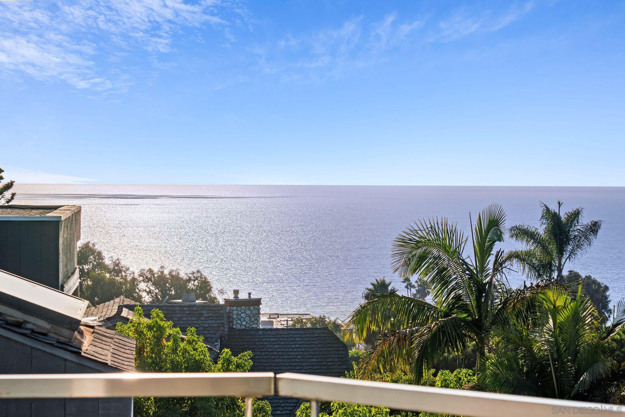 Detail Gallery Image 2 of 66 For 2122  Del Mar Heights Rd, Del Mar,  CA 92014 - 4 Beds | 3/2 Baths