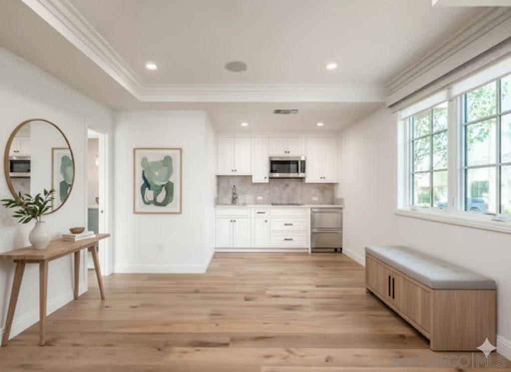 Detail Gallery Image 29 of 48 For 1879  Tahiti Drive, Costa Mesa,  CA 92626 - 4 Beds | 3/1 Baths