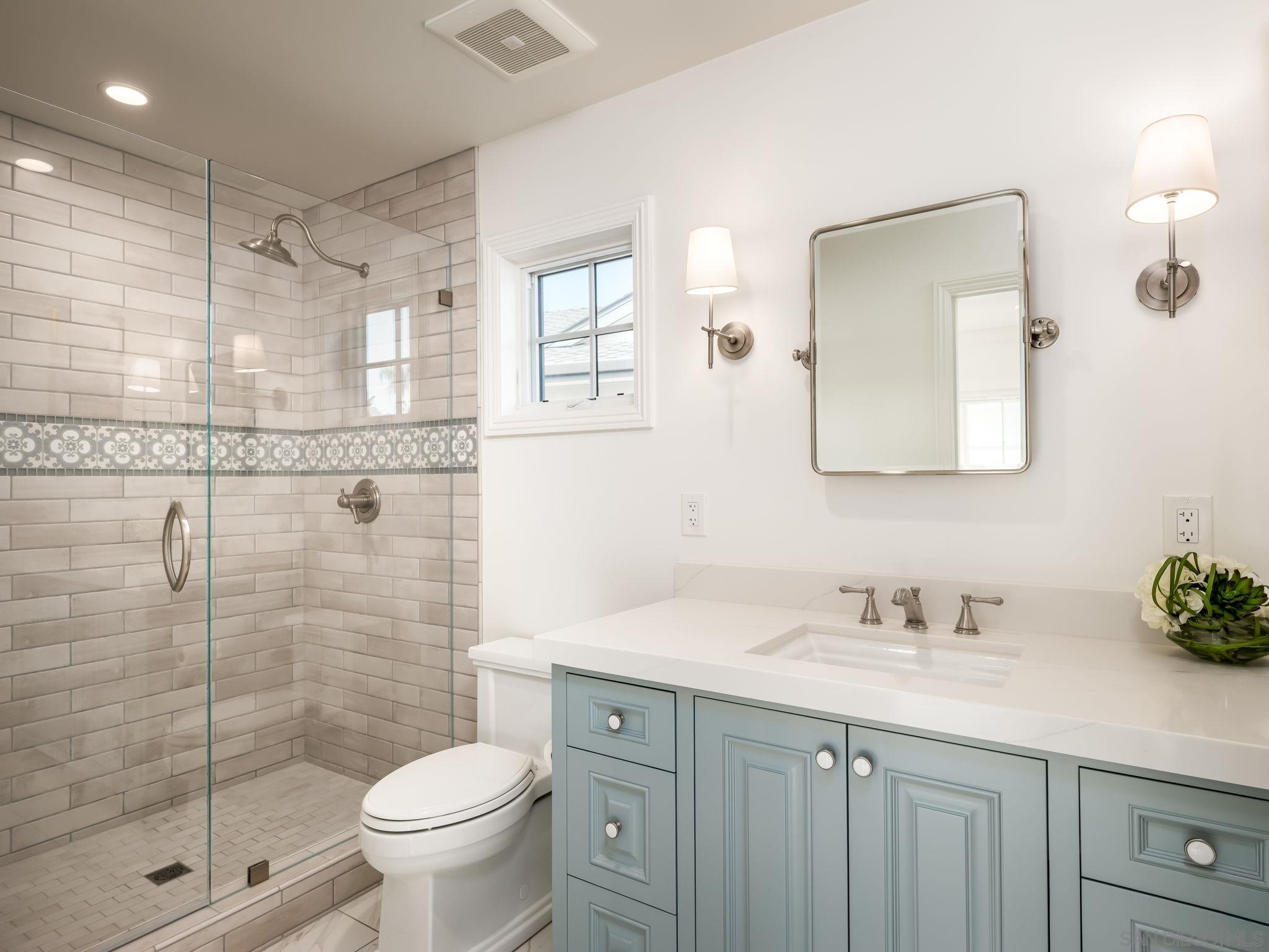 Detail Gallery Image 31 of 48 For 1879  Tahiti Drive, Costa Mesa,  CA 92626 - 4 Beds | 3/1 Baths