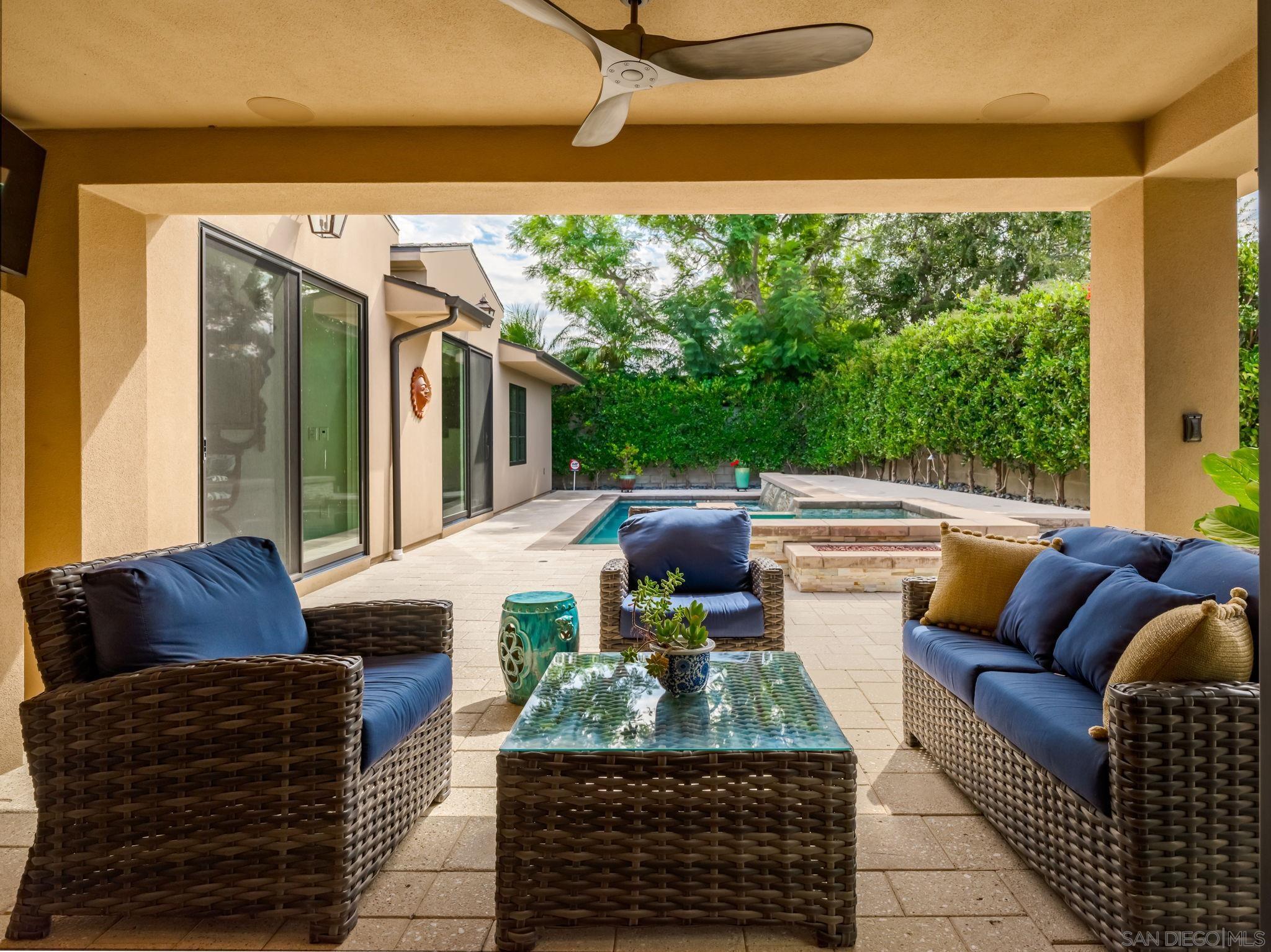 Detail Gallery Image 39 of 48 For 1879  Tahiti Drive, Costa Mesa,  CA 92626 - 4 Beds | 3/1 Baths