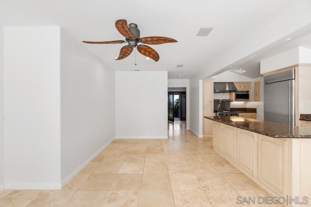Detail Gallery Image 26 of 56 For 2841  Cacatua St, Carlsbad,  CA 92009 - 4 Beds | 2 Baths