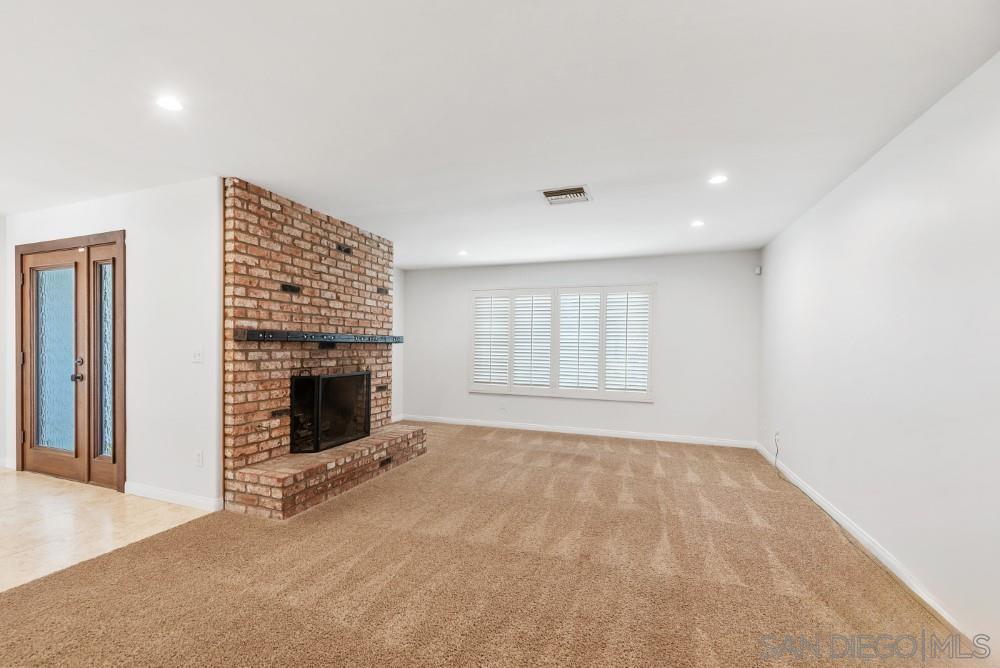 Detail Gallery Image 7 of 56 For 2841  Cacatua St, Carlsbad,  CA 92009 - 4 Beds | 2 Baths