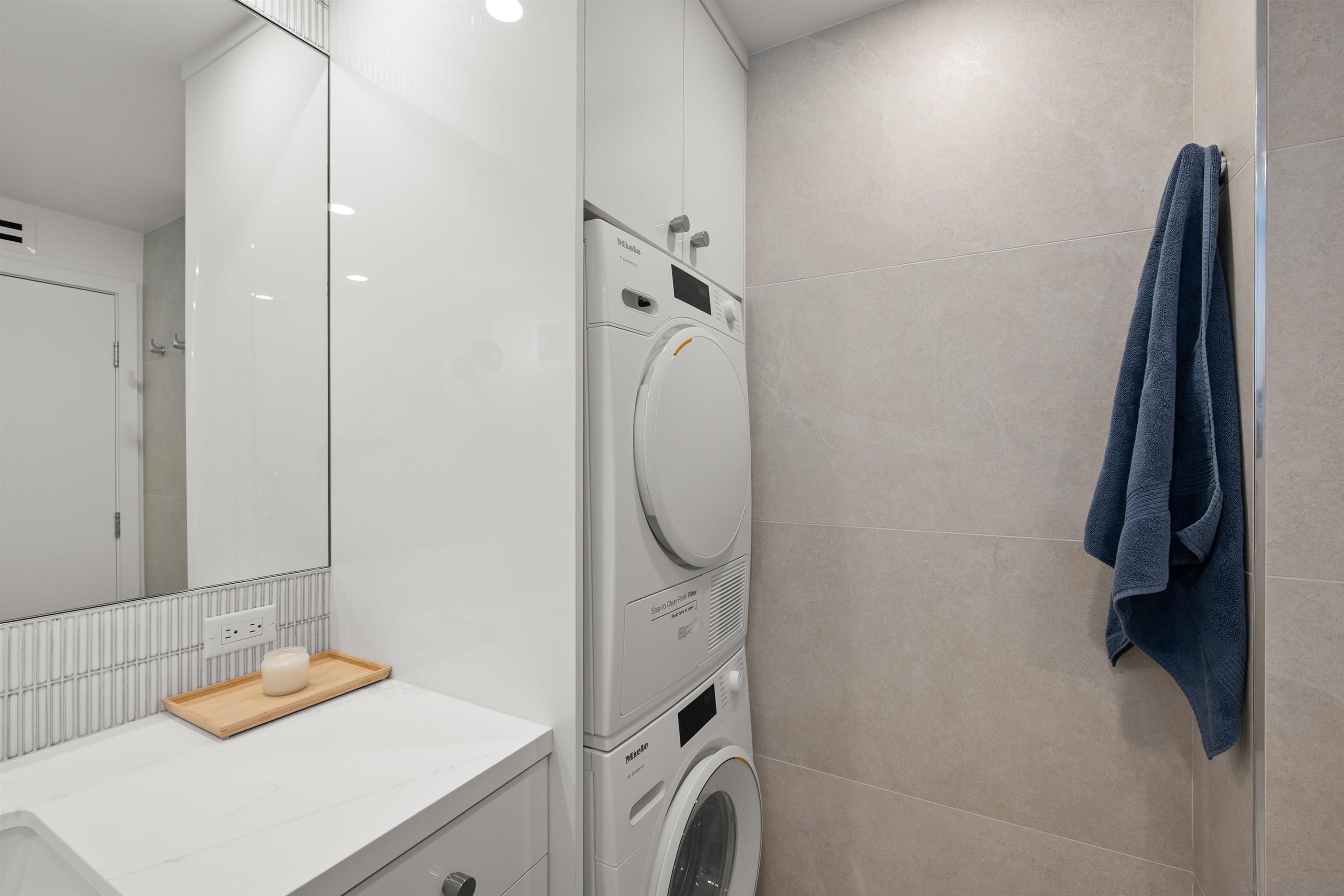 Detail Gallery Image 27 of 30 For 1730  Avenida Del Mundo  1608, Coronado,  CA 92118 - 2 Beds | 2 Baths