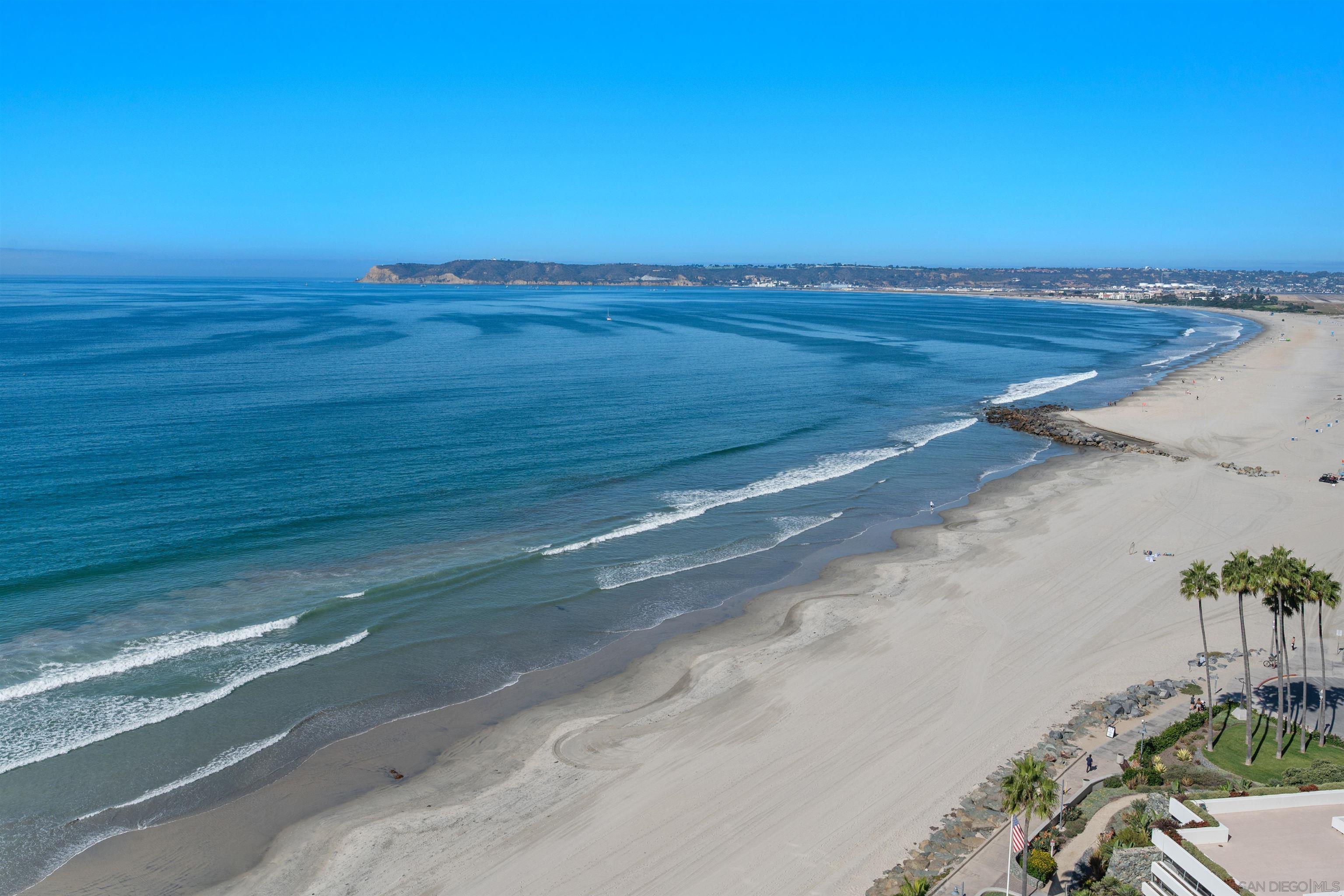 Detail Gallery Image 9 of 30 For 1730  Avenida Del Mundo  1608, Coronado,  CA 92118 - 2 Beds | 2 Baths