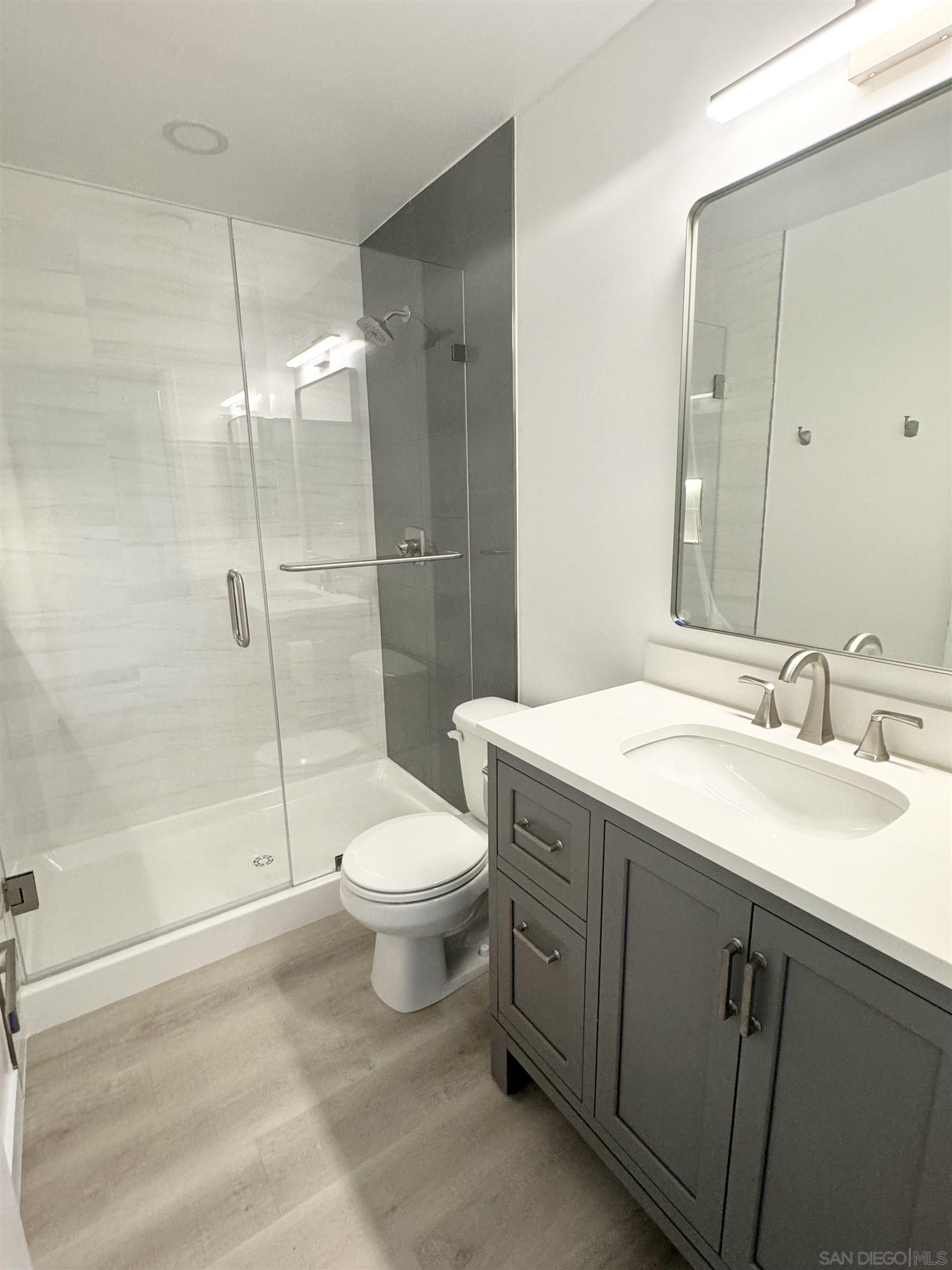 Detail Gallery Image 17 of 21 For 1858  Fairway Circle, San Marcos,  CA 92078 - 2 Beds | 2 Baths