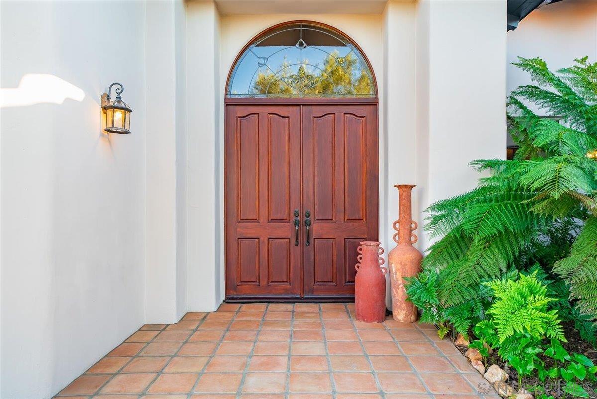 Detail Gallery Image 12 of 70 For 14193  Ridge Canyon Road, Valley Center,  CA 92082 - 4 Beds | 3 Baths