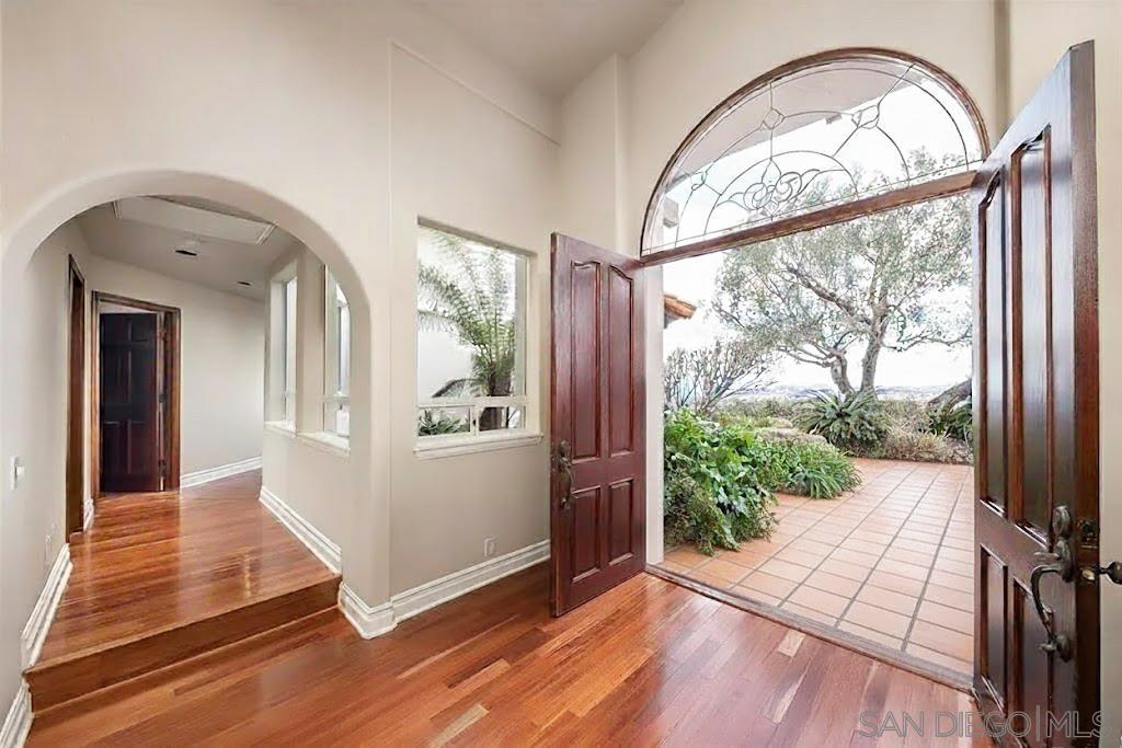 Detail Gallery Image 13 of 70 For 14193  Ridge Canyon Road, Valley Center,  CA 92082 - 4 Beds | 3 Baths