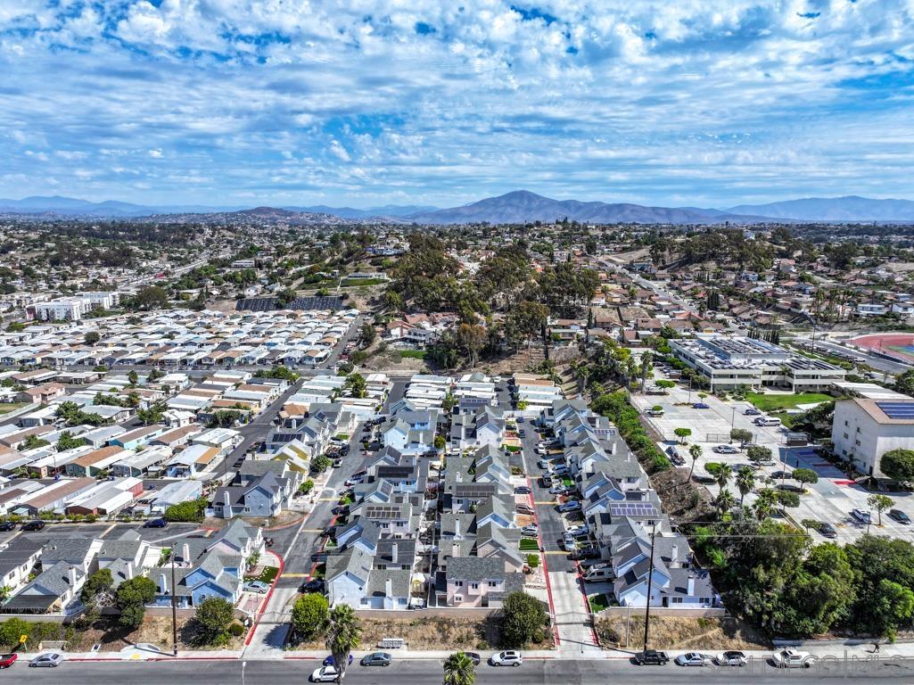 Detail Gallery Image 37 of 39 For 327  61st Street, San Diego,  CA 92114 - 3 Beds | 3 Baths