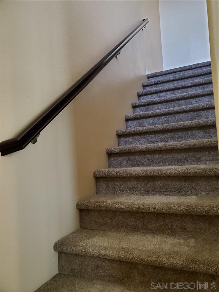 Detail Gallery Image 11 of 16 For 3037  Cole Grade Dr, Santee,  CA 92071 - 3 Beds | 3 Baths