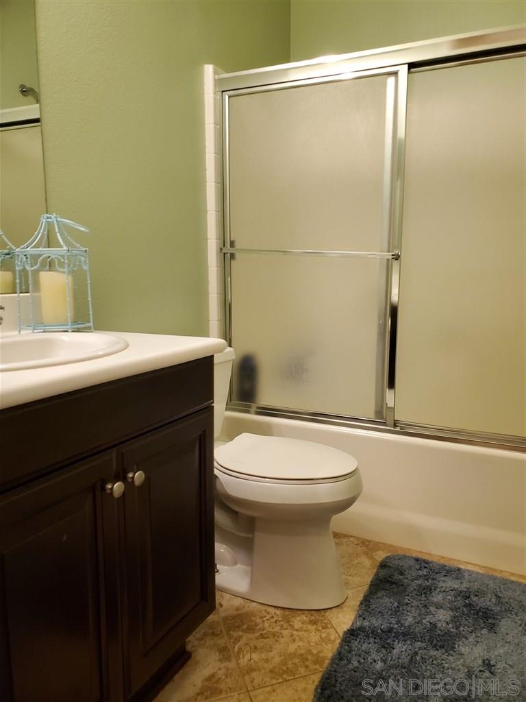 Detail Gallery Image 15 of 16 For 3037  Cole Grade Dr, Santee,  CA 92071 - 3 Beds | 3 Baths