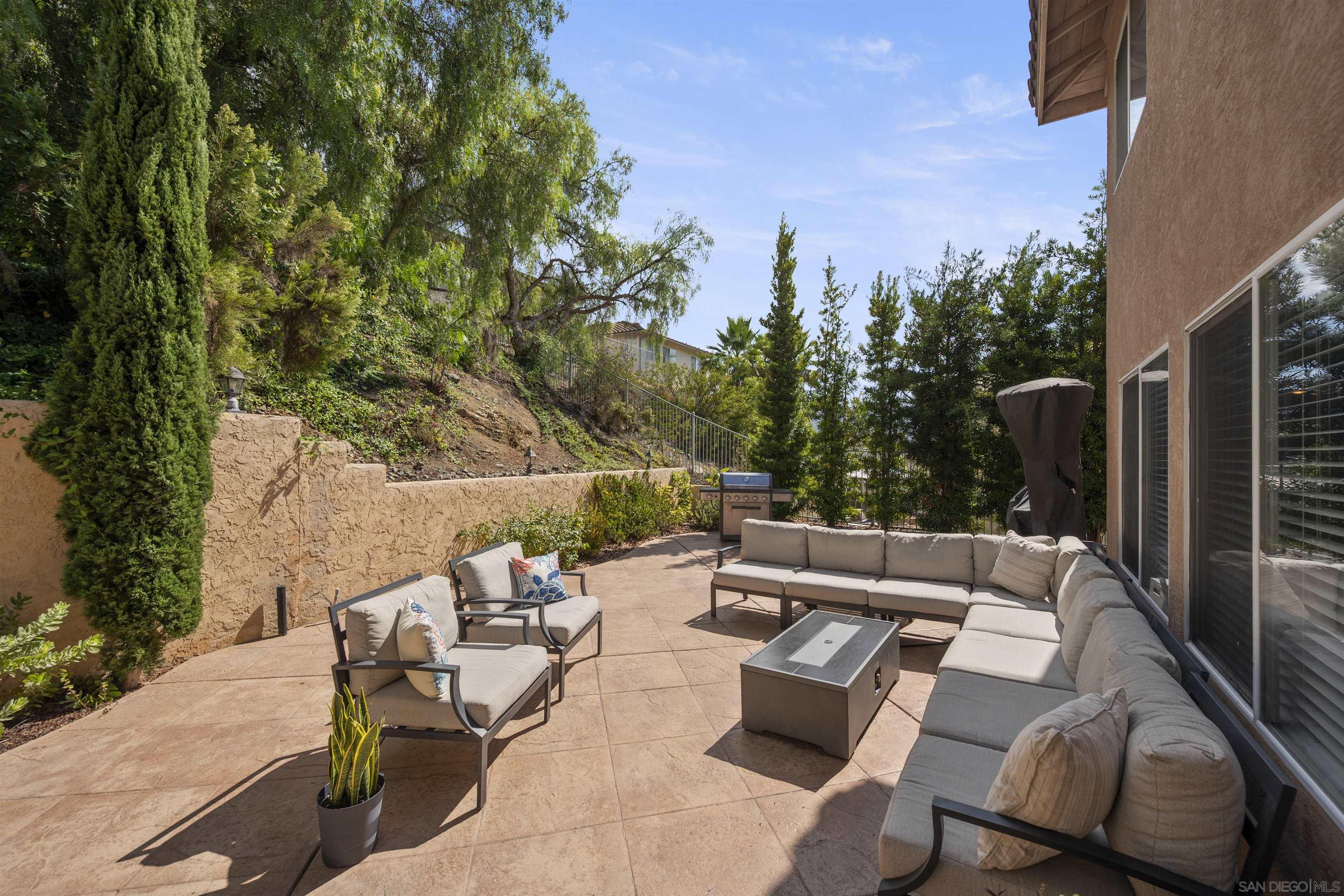 Detail Gallery Image 42 of 55 For 10145  Challenger Ct, Spring Valley,  CA 91978 - 5 Beds | 4 Baths