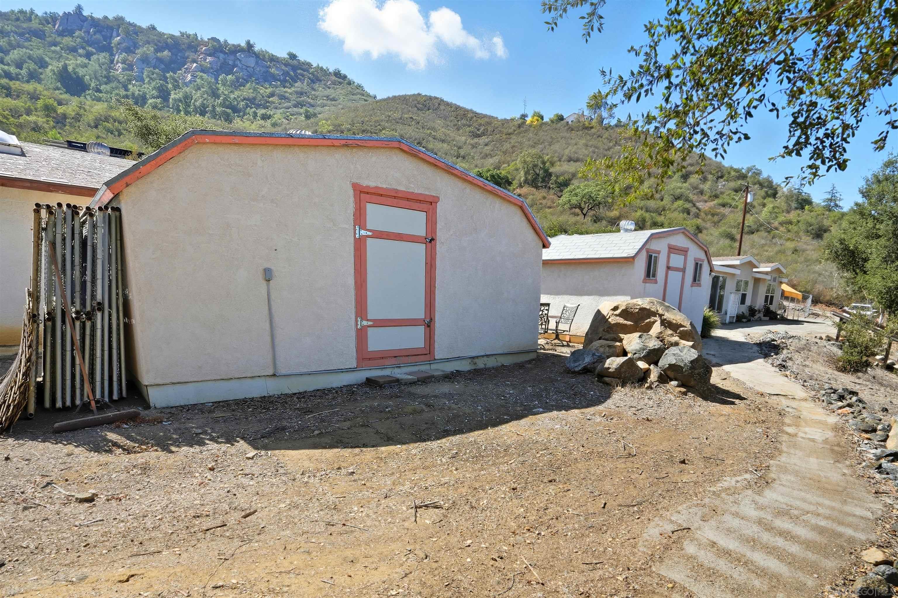 Detail Gallery Image 28 of 38 For 15453  Woods Valley Rd, Valley Center,  CA 92082 - 3 Beds | 2/1 Baths