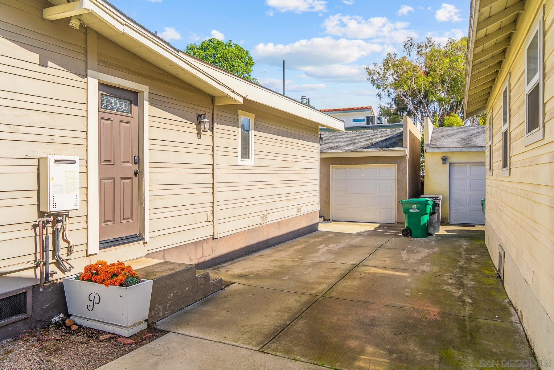 Detail Gallery Image 22 of 34 For 4171  1st Ave, San Diego,  CA 92103 - 3 Beds | 2 Baths