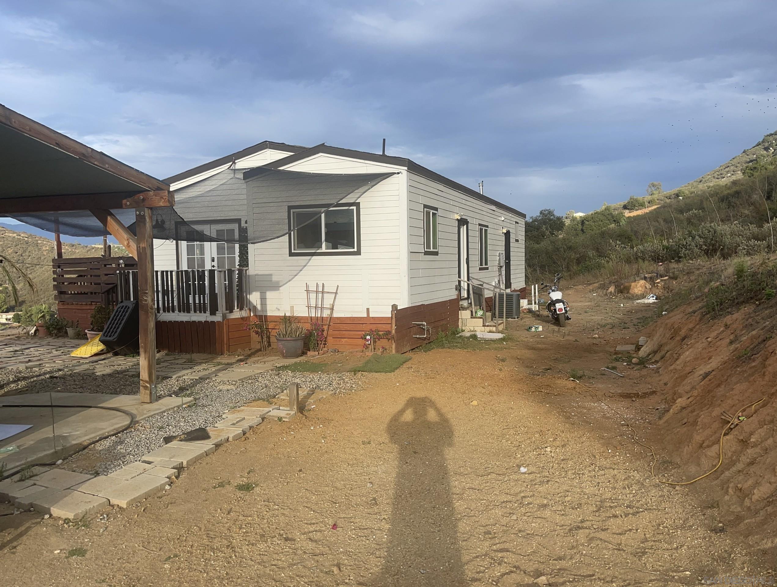 Detail Gallery Image 3 of 41 For 14683  Woods Valley, Valley Center,  CA 92082 - 2 Beds | 2 Baths