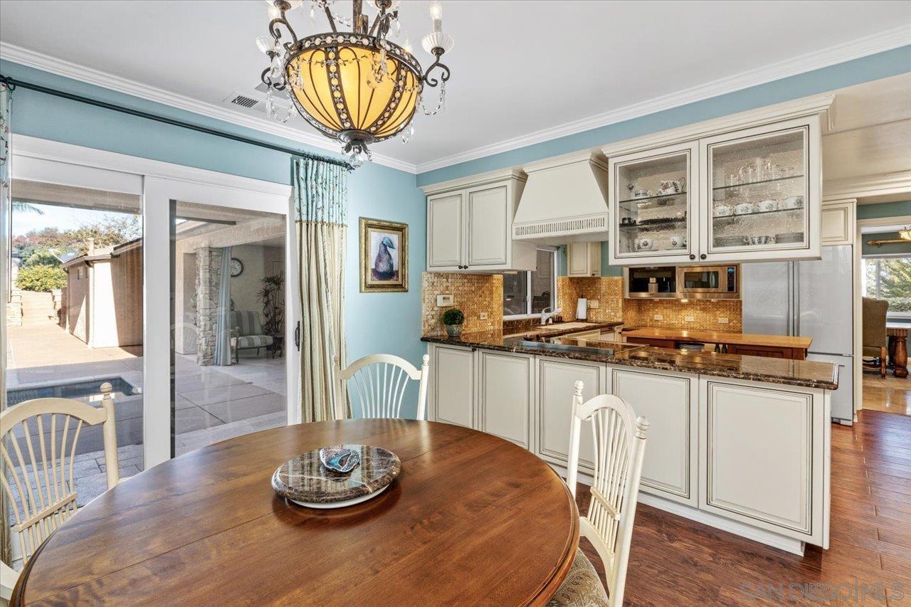 Detail Gallery Image 20 of 53 For 2927  Circle Drive, Escondido,  CA 92029 - 5 Beds | 2/1 Baths