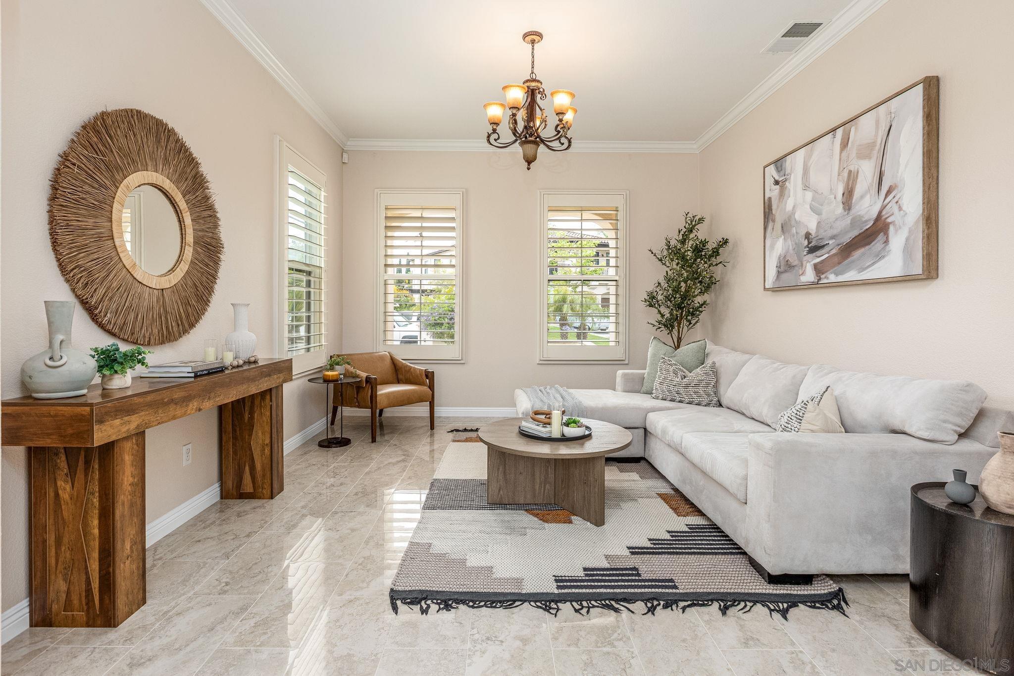 Detail Gallery Image 15 of 43 For 5582  Valerio Trl, San Diego,  CA 92130 - 5 Beds | 3/1 Baths