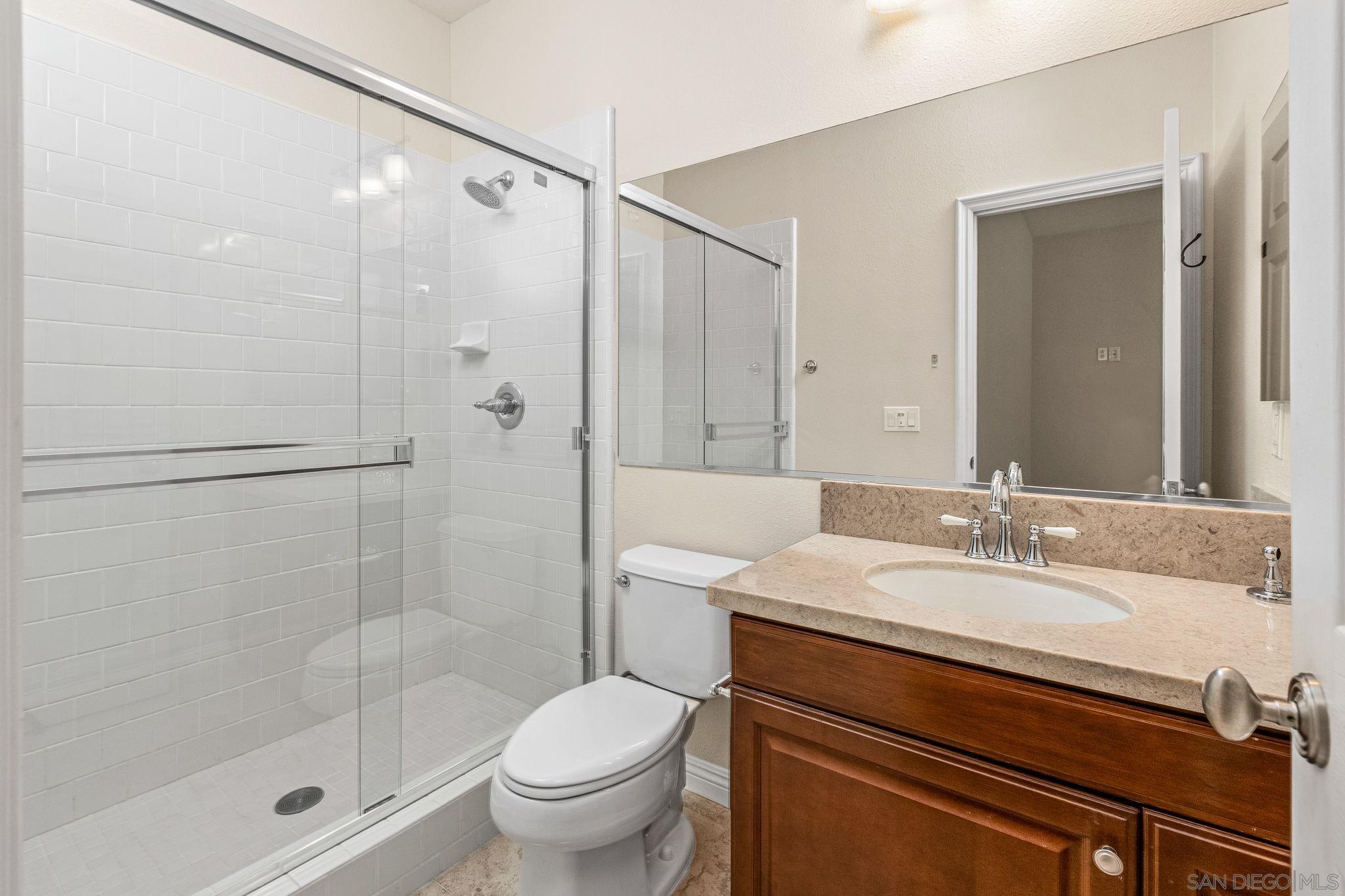 Detail Gallery Image 24 of 43 For 5582  Valerio Trl, San Diego,  CA 92130 - 5 Beds | 3/1 Baths