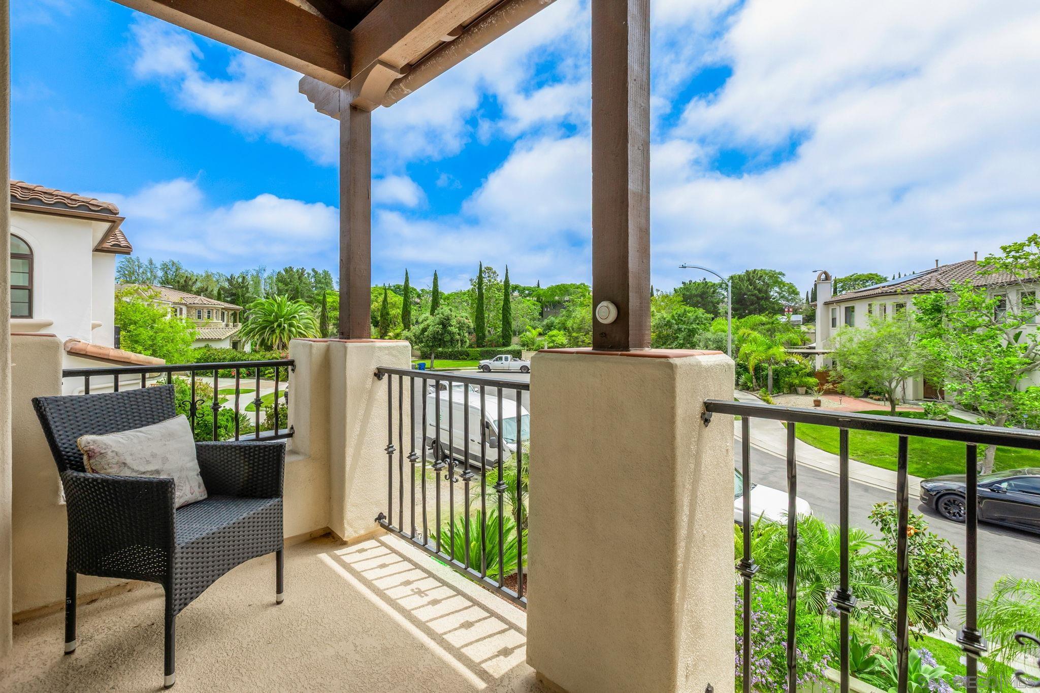 Detail Gallery Image 31 of 43 For 5582  Valerio Trl, San Diego,  CA 92130 - 5 Beds | 3/1 Baths