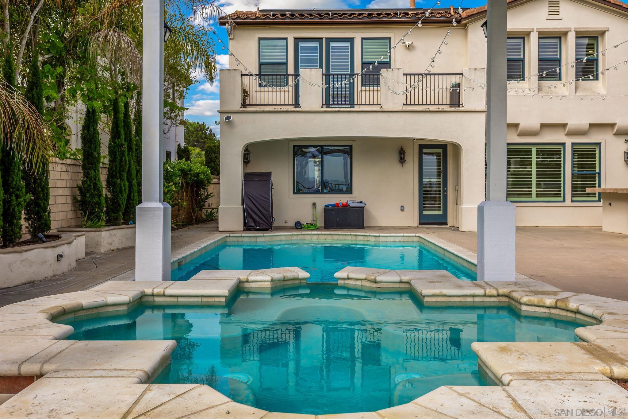 Detail Gallery Image 38 of 43 For 5582  Valerio Trl, San Diego,  CA 92130 - 5 Beds | 3/1 Baths