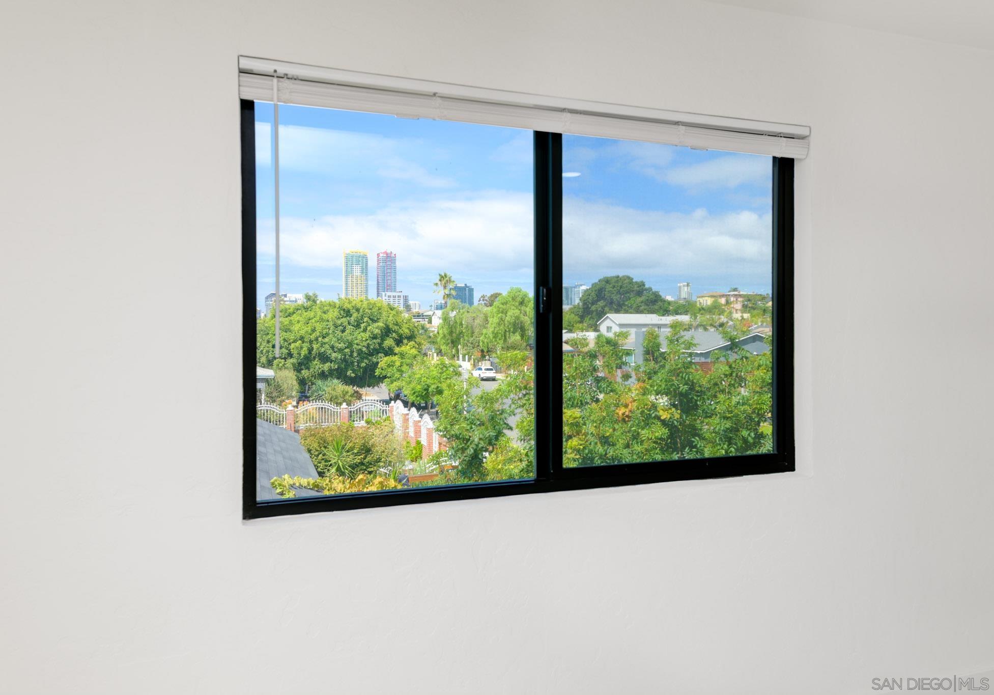 Detail Gallery Image 22 of 29 For 244  26th St, San Diego,  CA 92102 - 2 Beds | 2 Baths