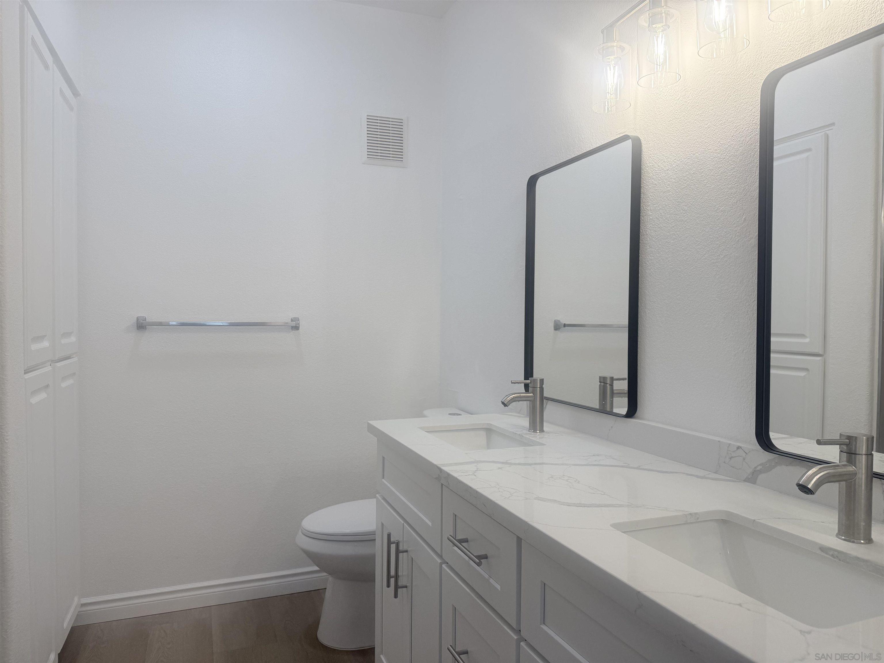 Detail Gallery Image 12 of 17 For 12360  Carmel Country Rd  B202, San Diego,  CA 92130 - 3 Beds | 2 Baths