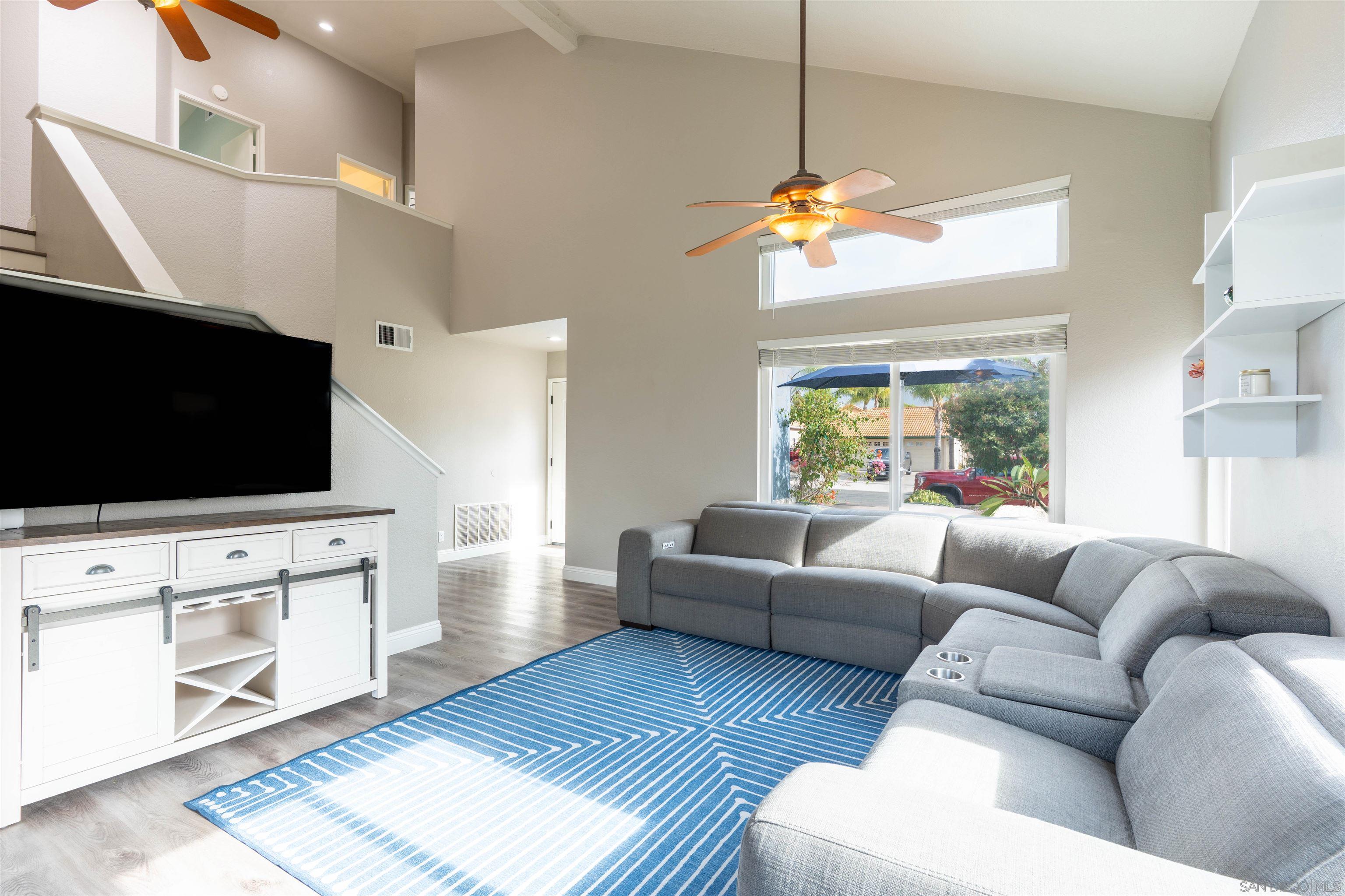 Detail Gallery Image 6 of 37 For 29634  Ramsey Court, Temecula,  CA 92591 - 4 Beds | 2/1 Baths