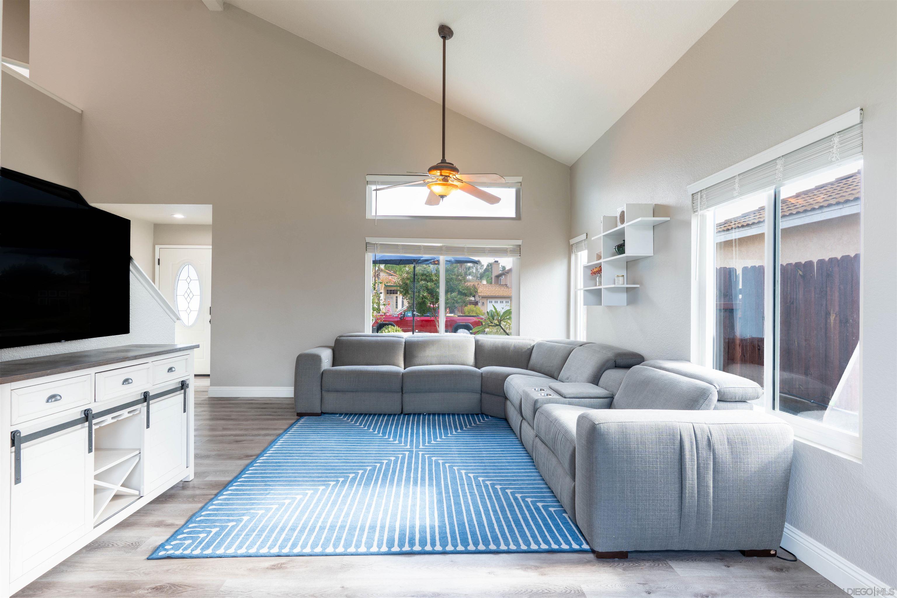 Detail Gallery Image 7 of 37 For 29634  Ramsey Court, Temecula,  CA 92591 - 4 Beds | 2/1 Baths