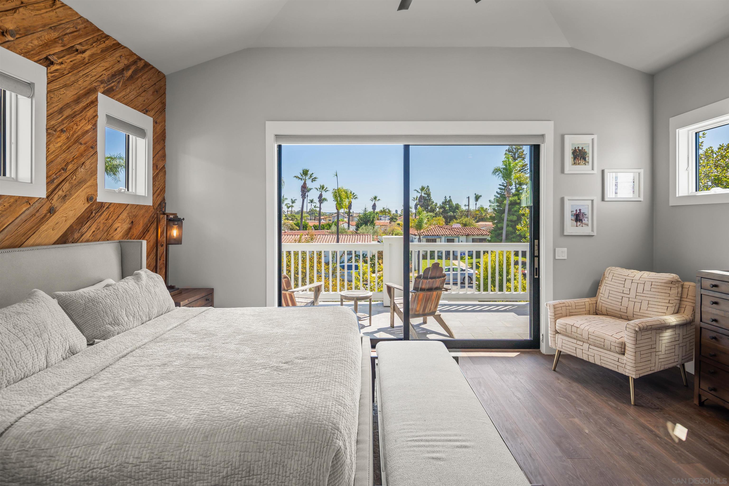 Detail Gallery Image 32 of 72 For 218  J Ave, Coronado,  CA 92118 - 3 Beds | 2/1 Baths