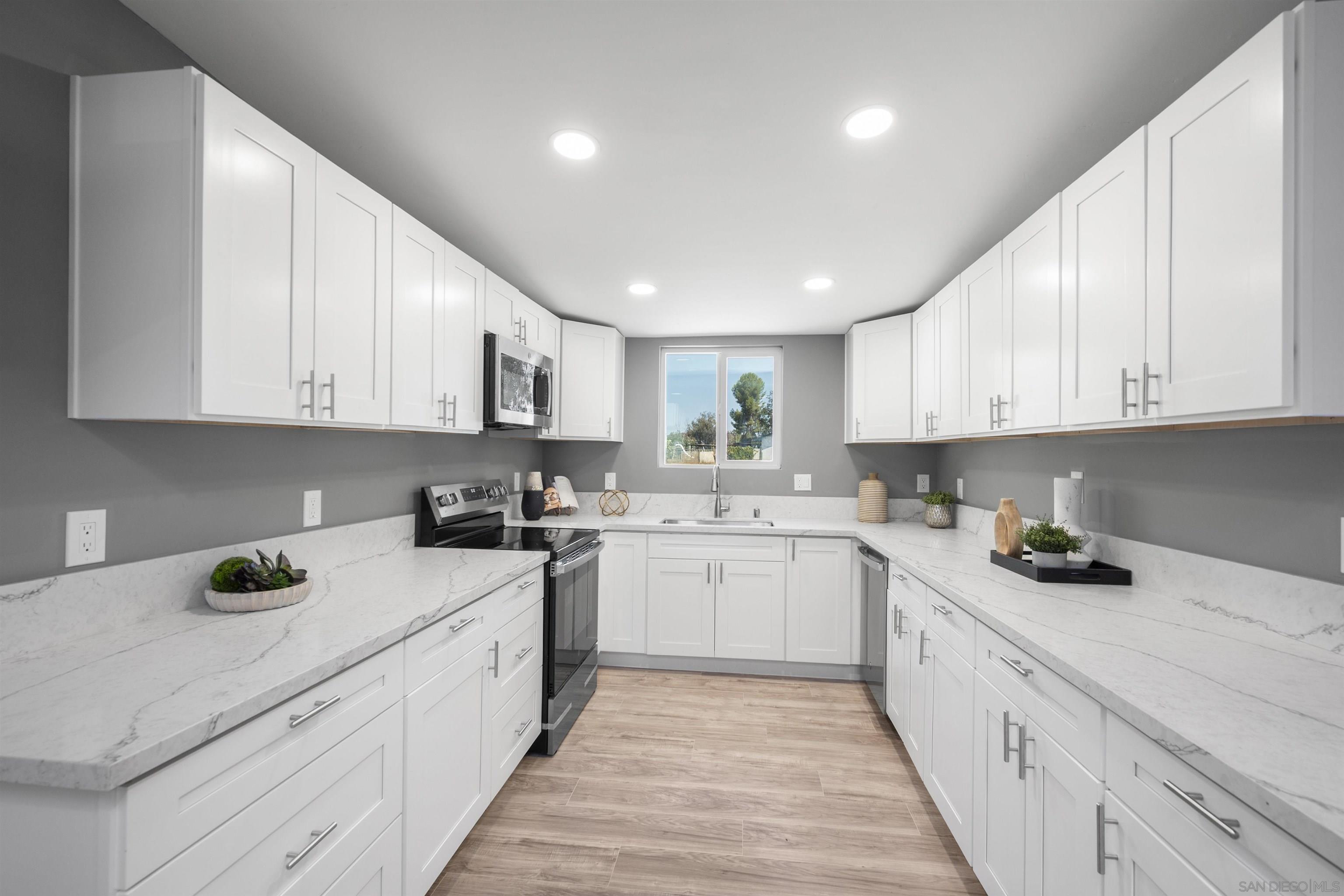 Detail Gallery Image 13 of 33 For 2235  Toub St, Ramona,  CA 92065 - 4 Beds | 3 Baths