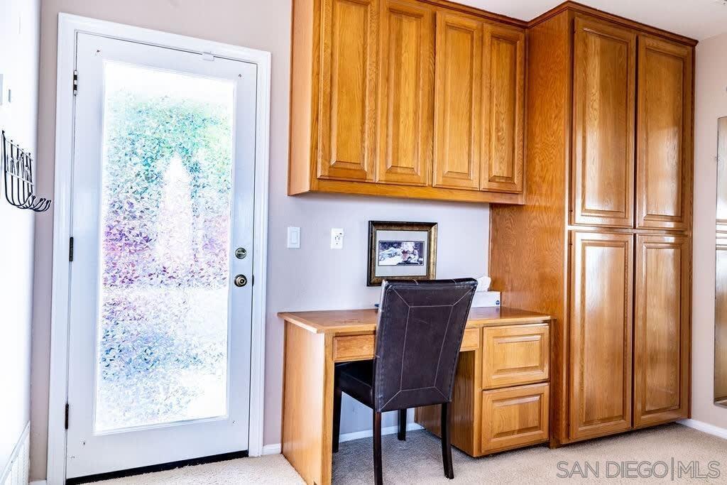 Detail Gallery Image 16 of 48 For 2110  Locust St, San Diego,  CA 92106 - 3 Beds | 2/1 Baths