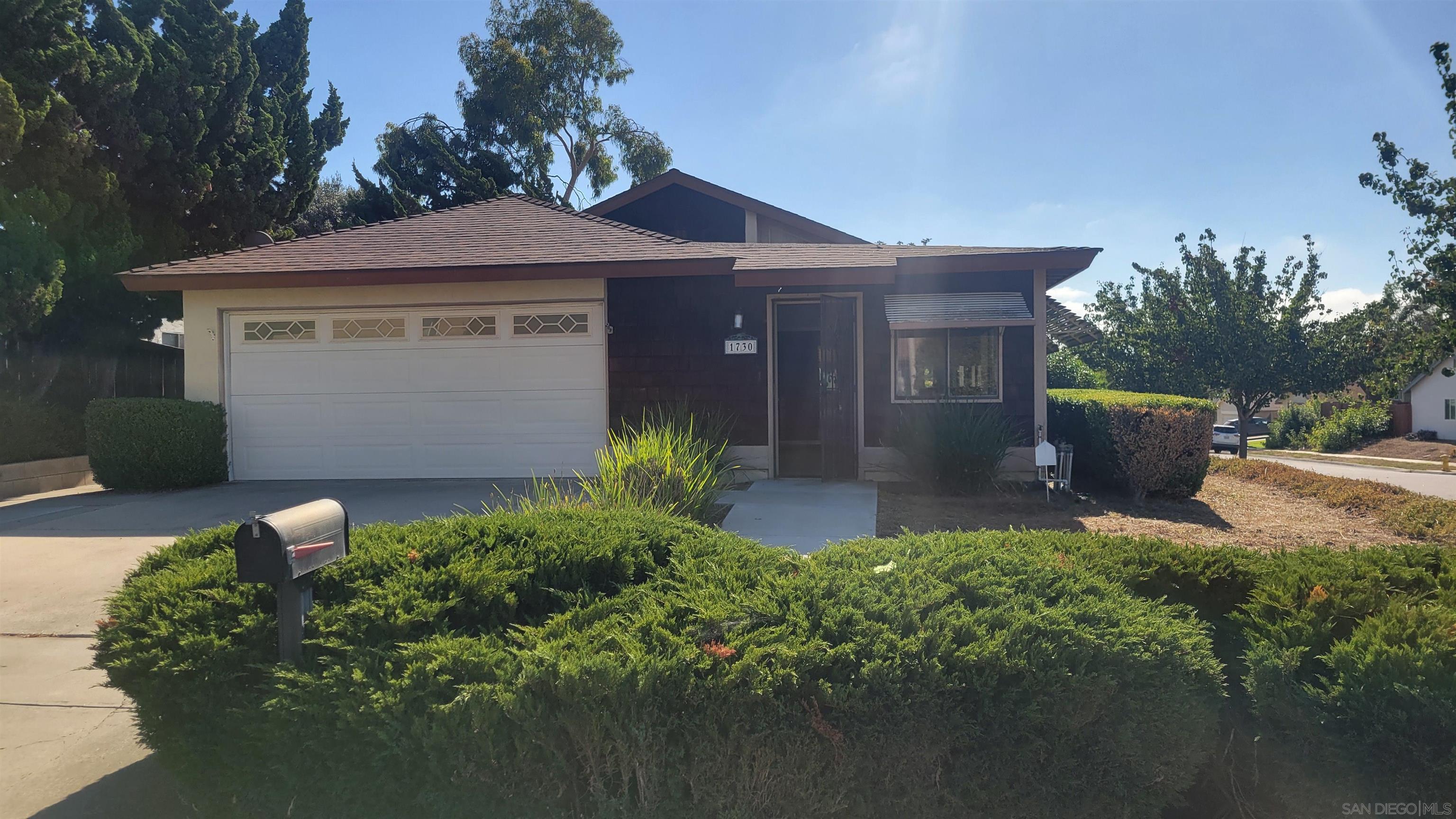 Front Image Thumbnail for SD250041534