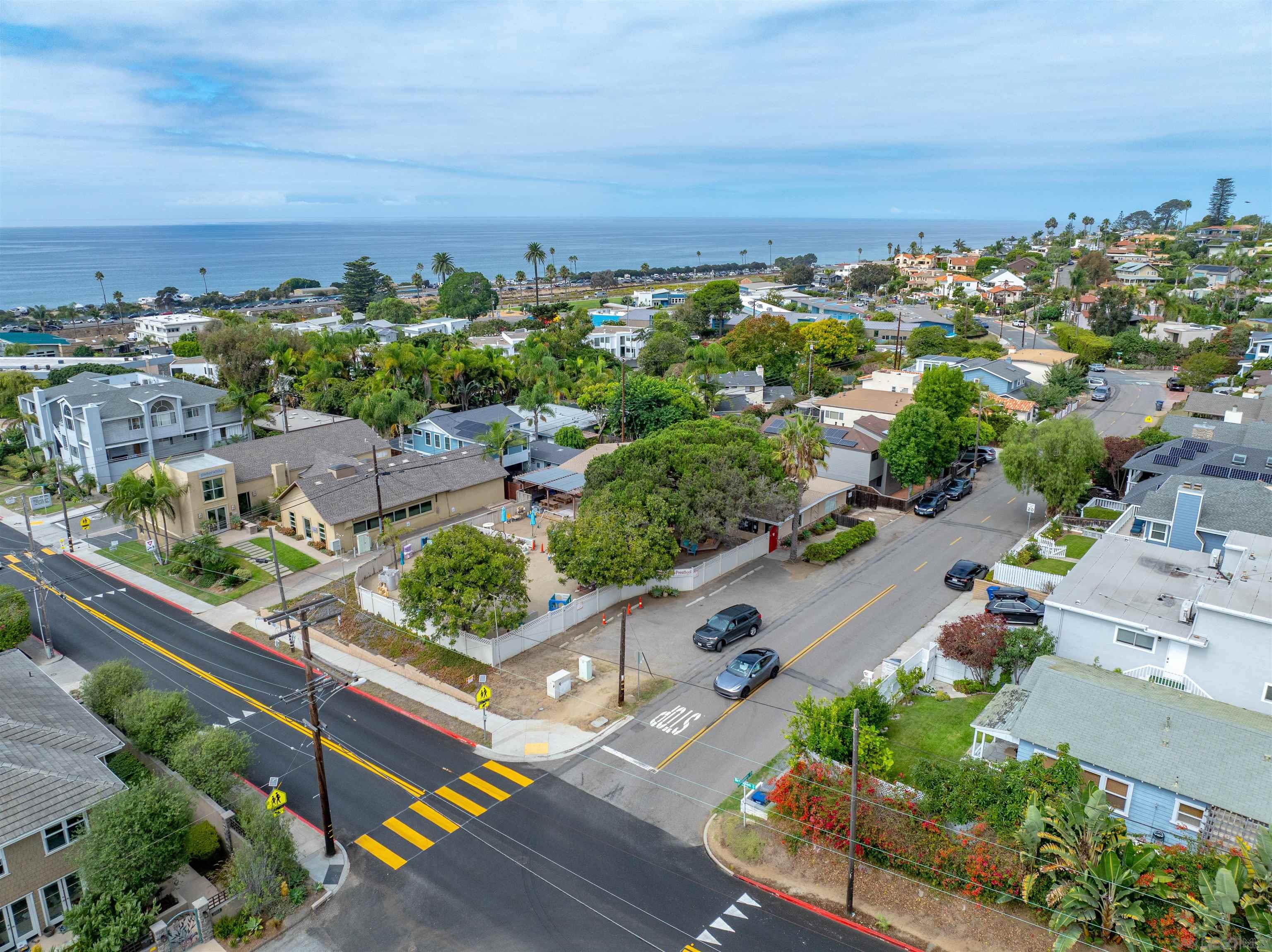 Detail Gallery Image 10 of 11 For , Cardiff By The Sea,  CA 92007 - – Beds | – Baths