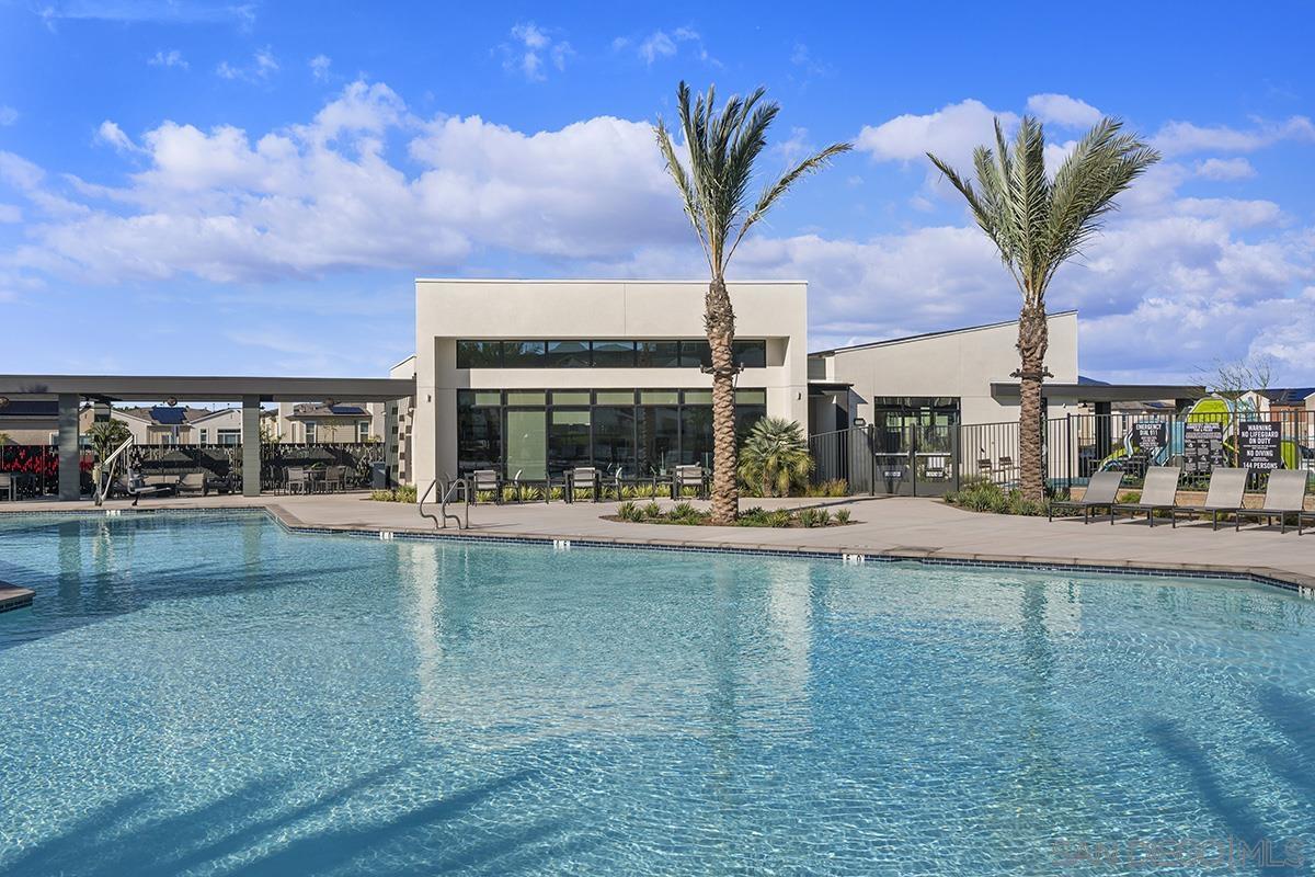 Detail Gallery Image 51 of 60 For 763  Makani St  6, Chula Vista,  CA 91911 - 4 Beds | 2/1 Baths