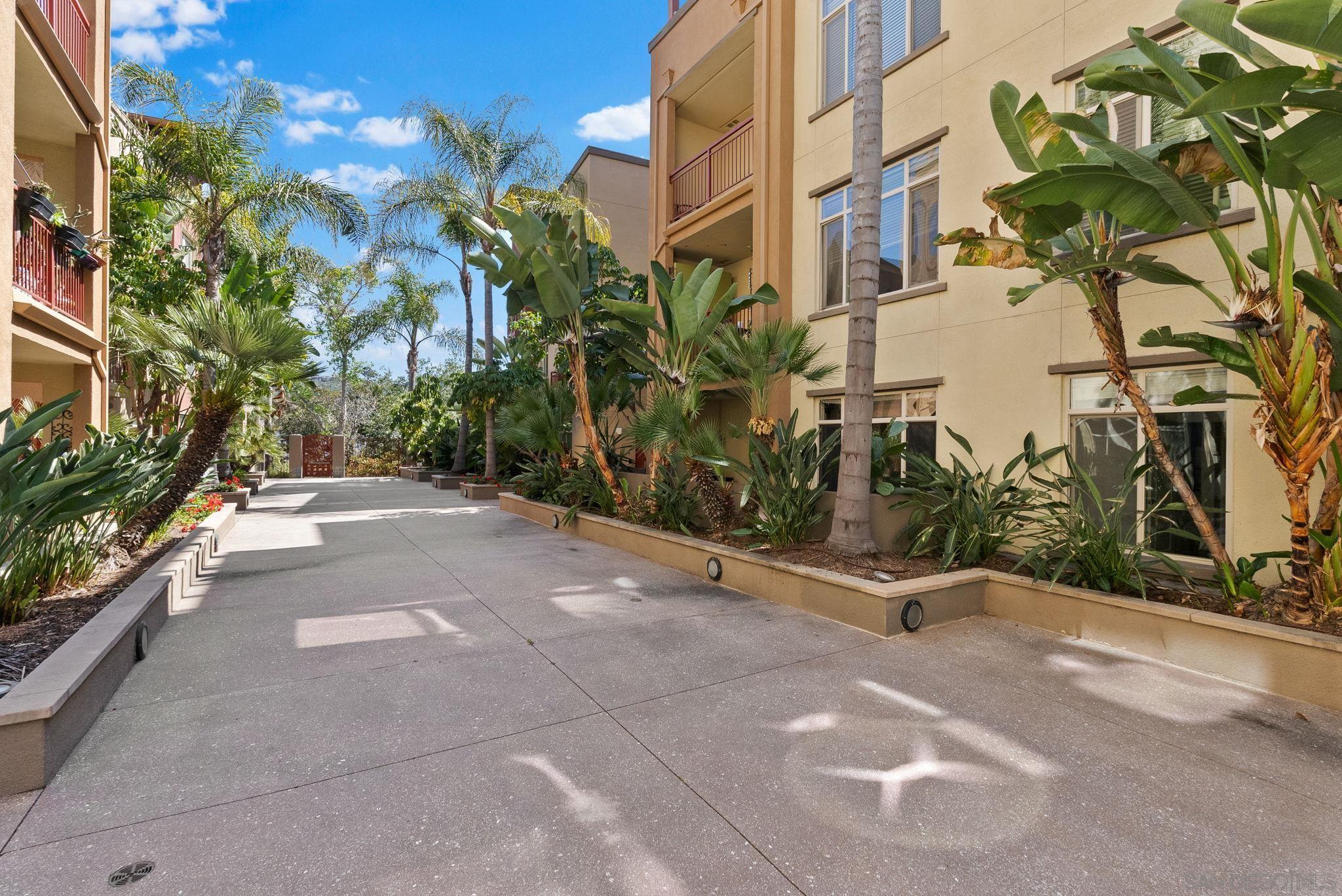 Detail Gallery Image 17 of 34 For 8211  Station Village Ln  #1111,  San Diego,  CA 92108 - 2 Beds | 2 Baths