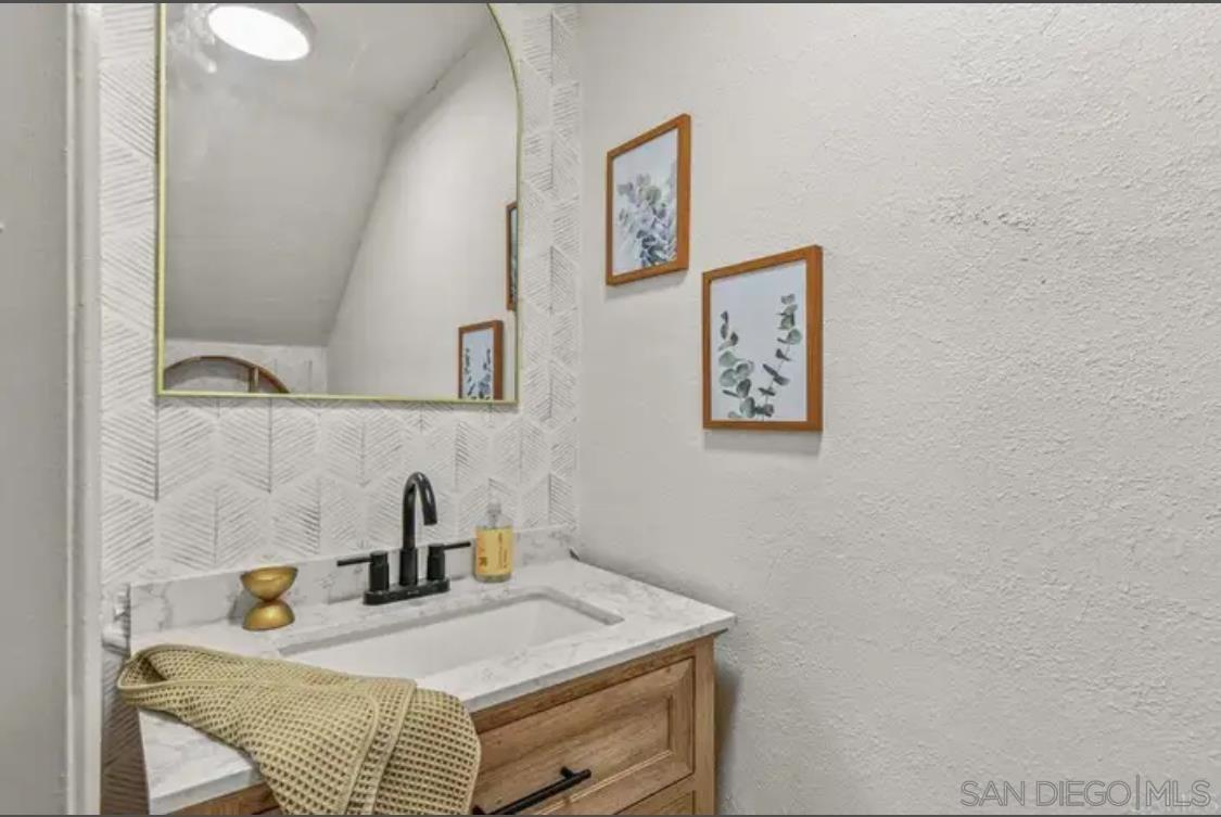 Detail Gallery Image 8 of 13 For 5377  Lake Murray, La Mesa,  CA 91942 - 1 Beds | 1/1 Baths