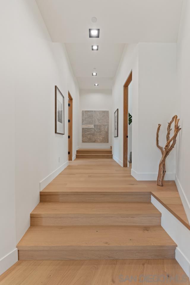 Detail Gallery Image 49 of 74 For 5758  Las Palomas, Rancho Santa Fe,  CA 92067 - 5 Beds | 5/2 Baths