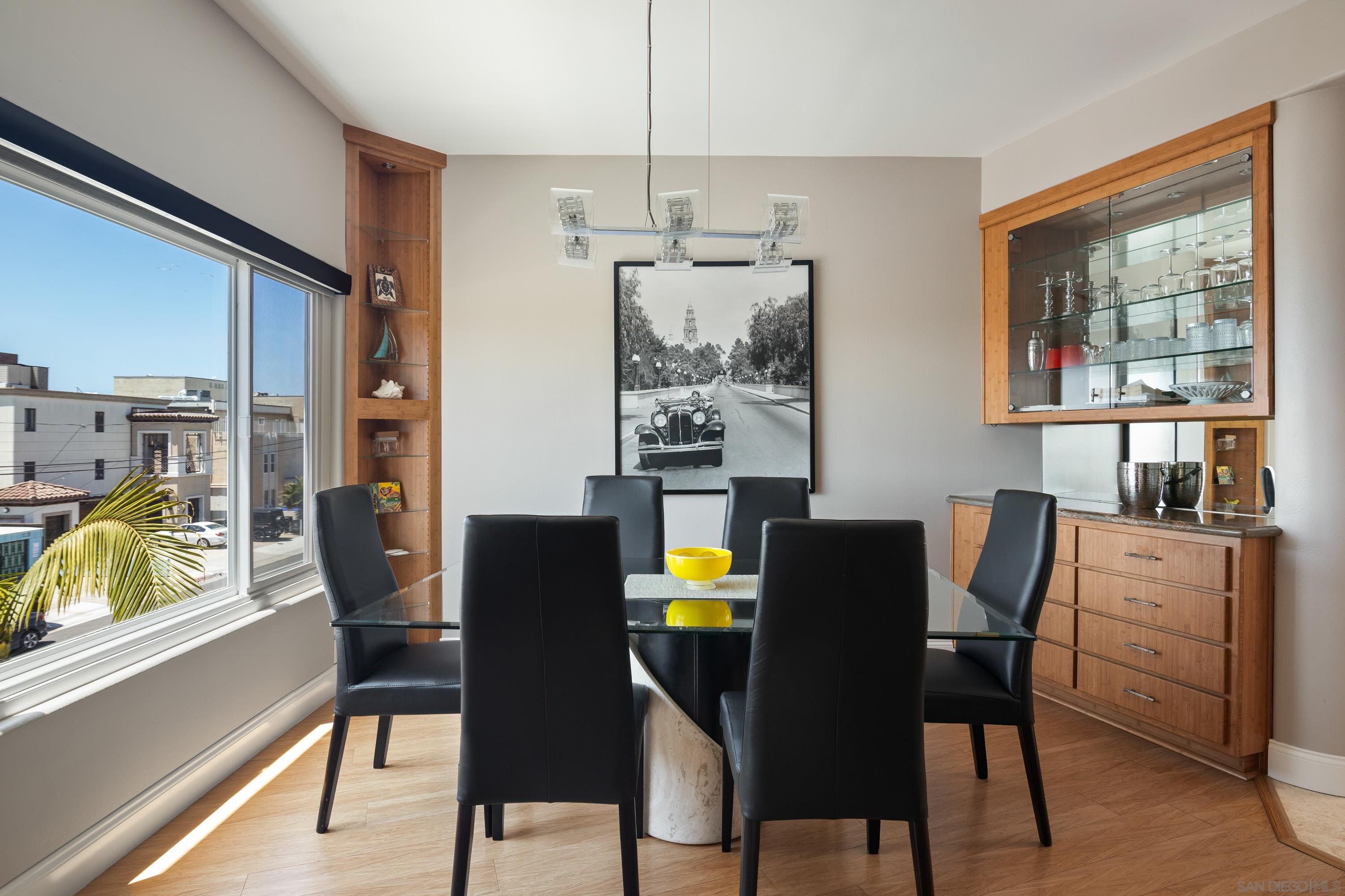 Detail Gallery Image 13 of 32 For 3701  Riviera Dr  11, San Diego,  CA 92109 - 3 Beds | 3 Baths