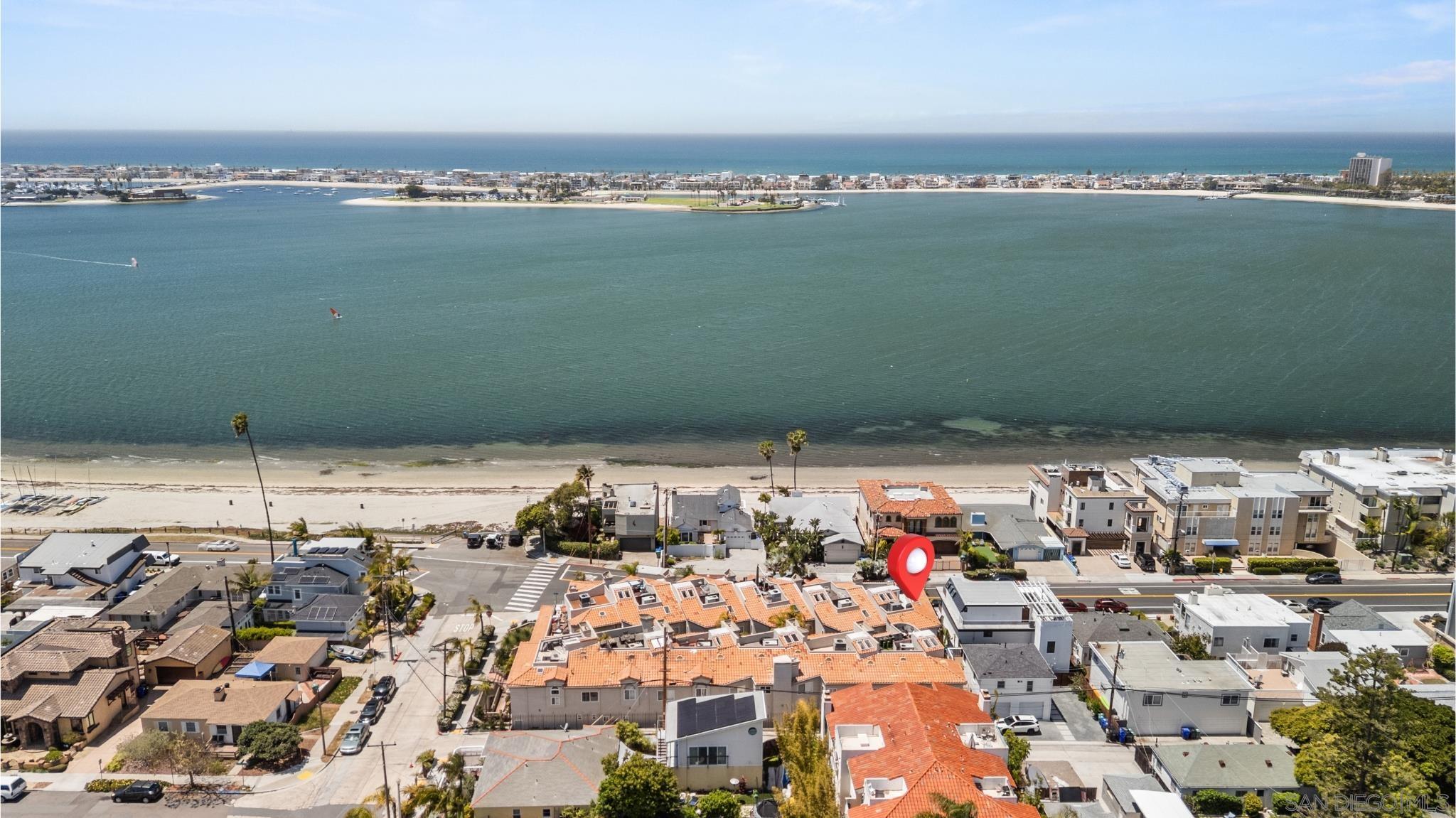 Detail Gallery Image 32 of 32 For 3701  Riviera Dr  11, San Diego,  CA 92109 - 3 Beds | 3 Baths