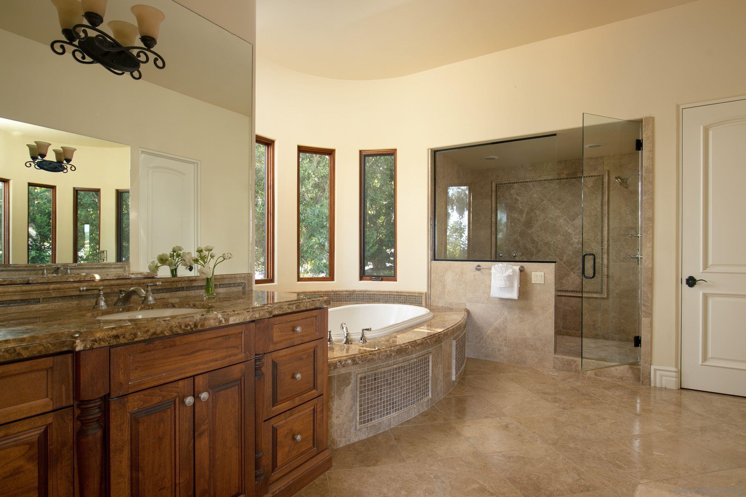 Detail Gallery Image 23 of 45 For 2922  Managua Place, Carlsbad,  CA 92009 - 7 Beds | 7/1 Baths