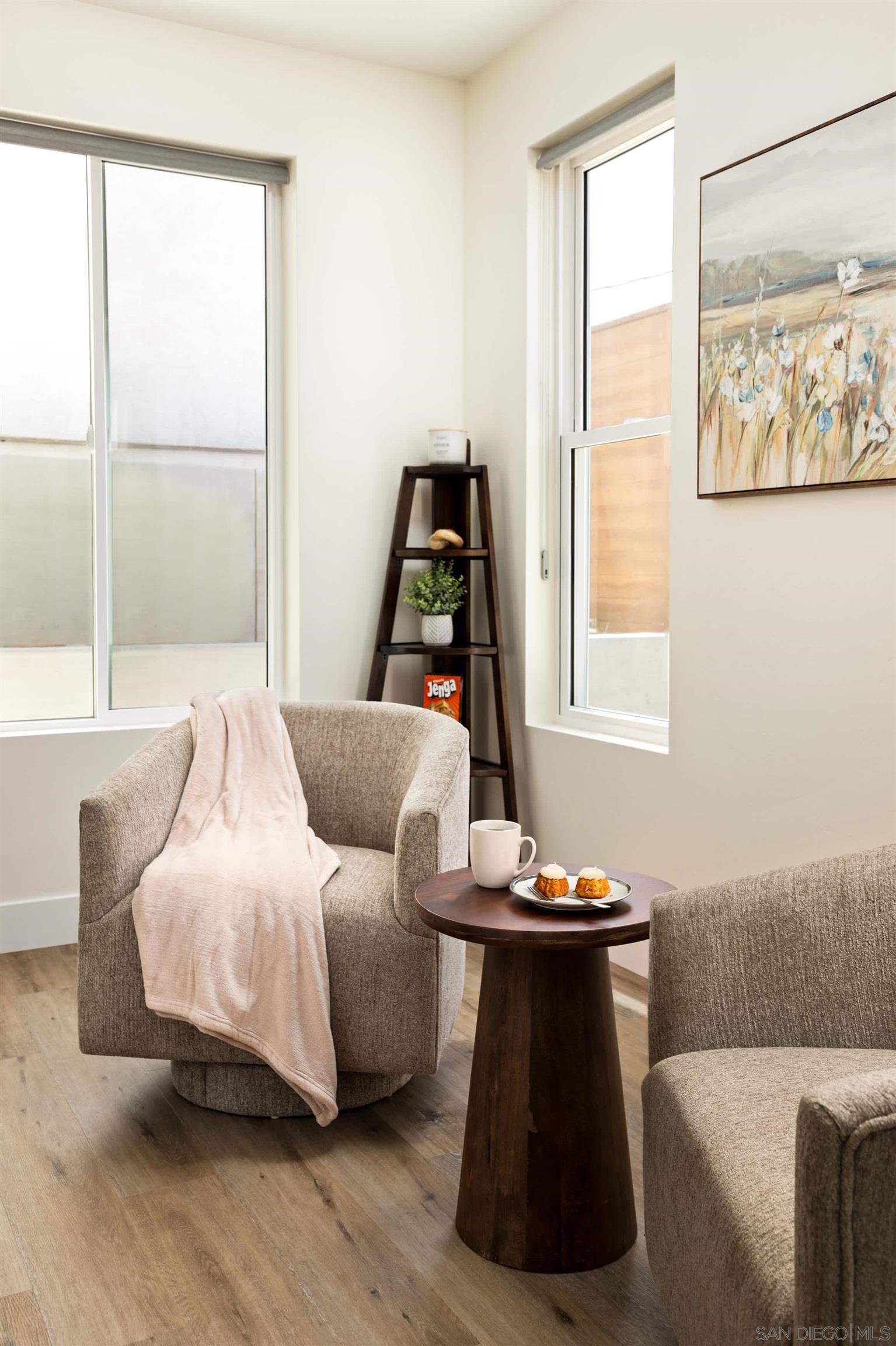 Detail Gallery Image 9 of 25 For 4616  Cape May Ave, San Diego,  CA 92107 - 3 Beds | 3/1 Baths