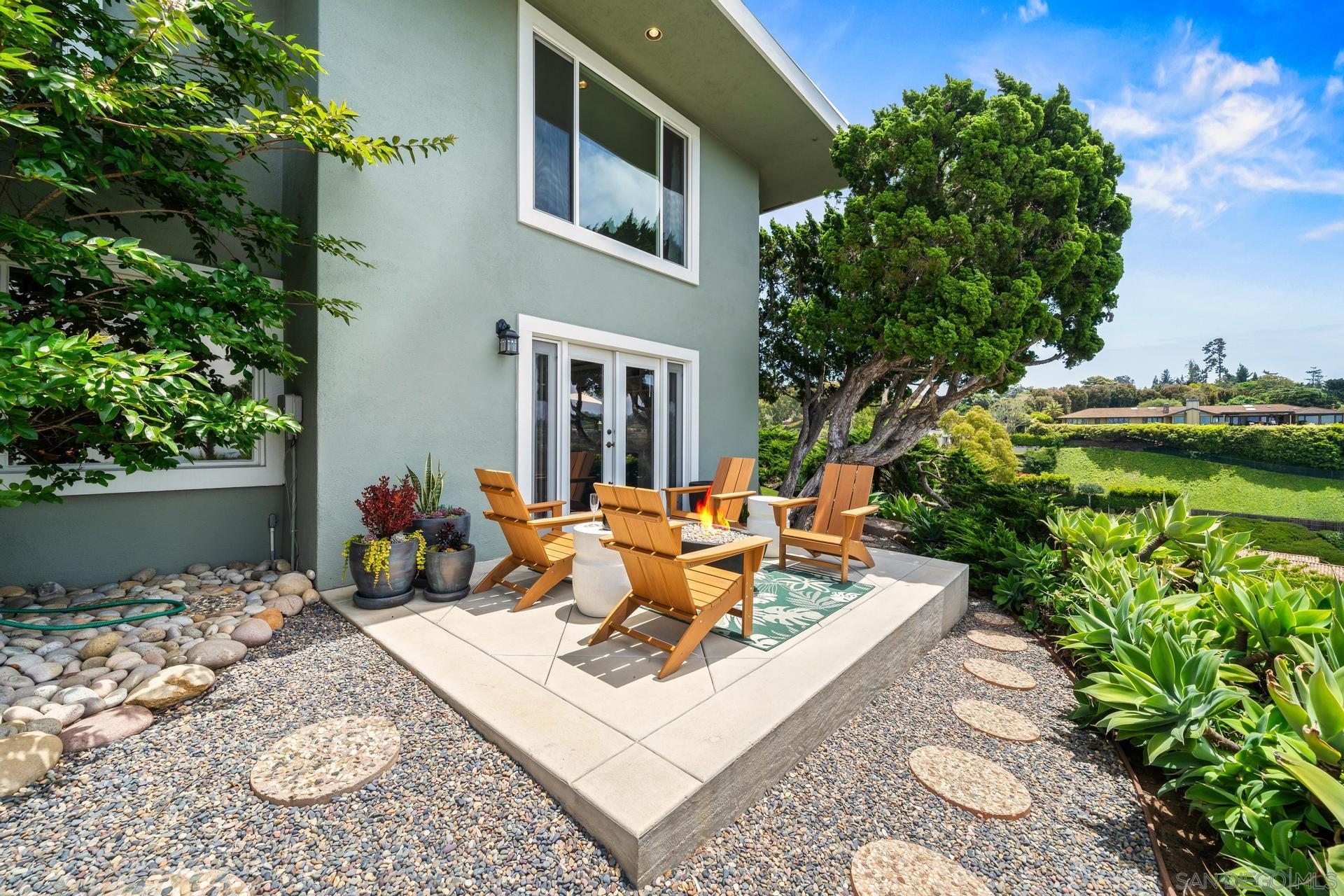 Detail Gallery Image 48 of 75 For 7201  Country Club Drive, La Jolla,  CA 92037 - 4 Beds | 3 Baths