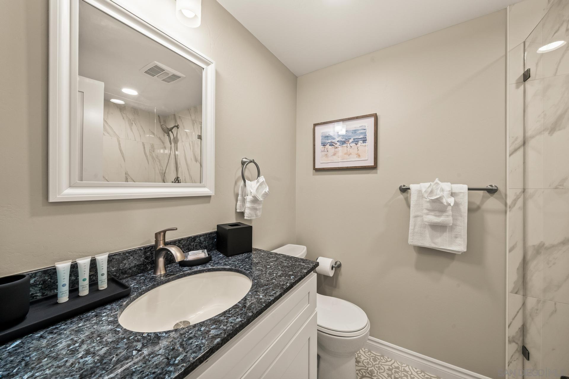 Detail Gallery Image 54 of 75 For 7201  Country Club Drive, La Jolla,  CA 92037 - 4 Beds | 3 Baths